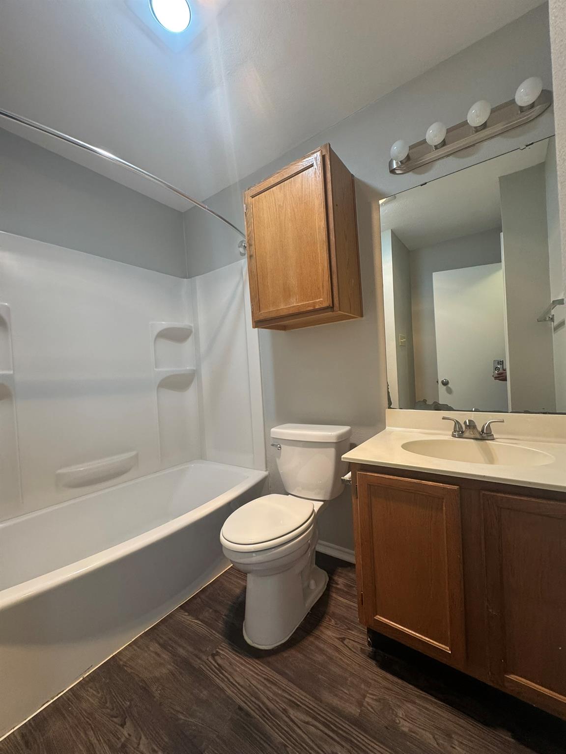 522 Cutty Trl #a Property Photo 7