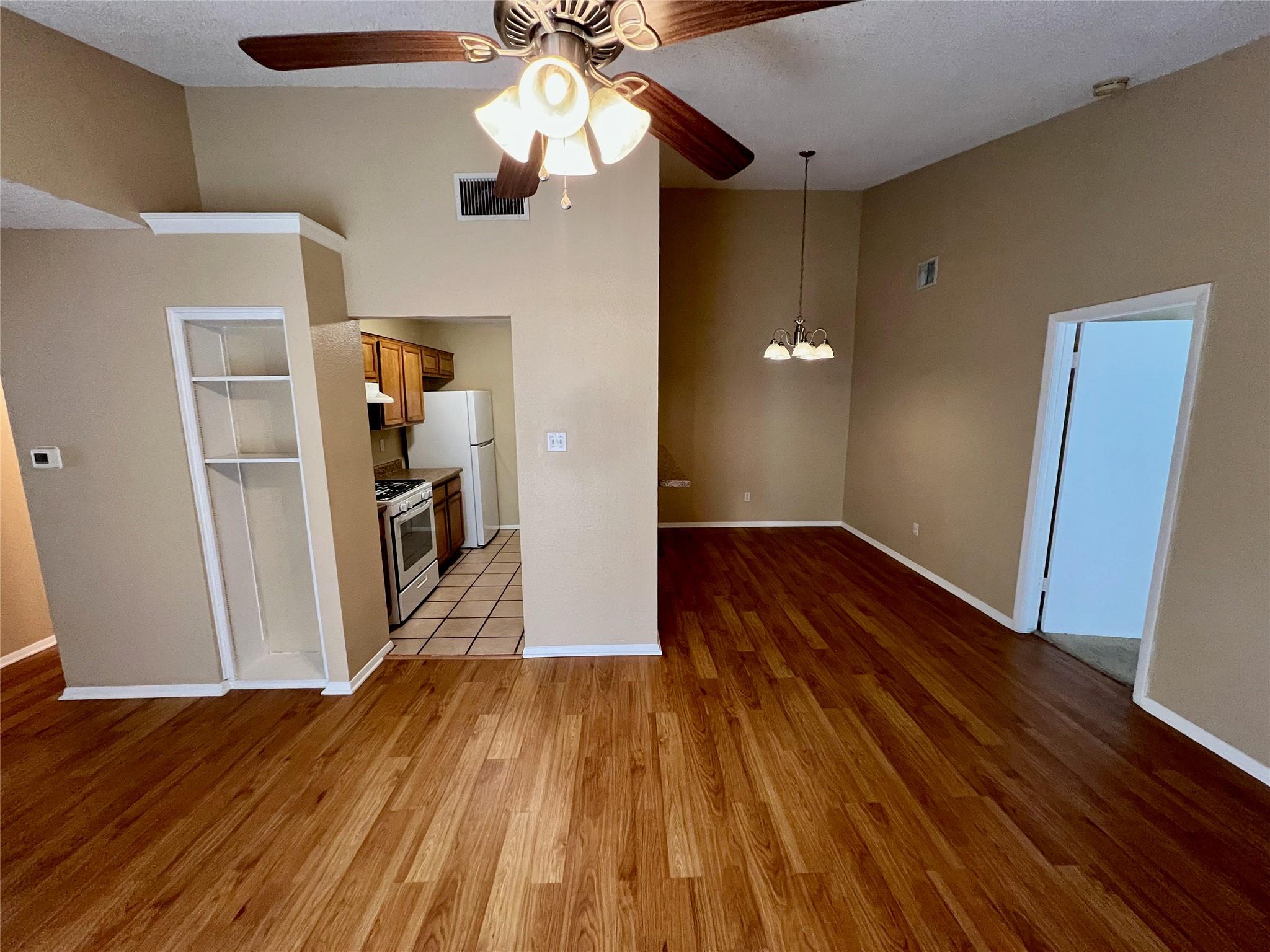 12223 Tyson Cv #a Property Photo 2