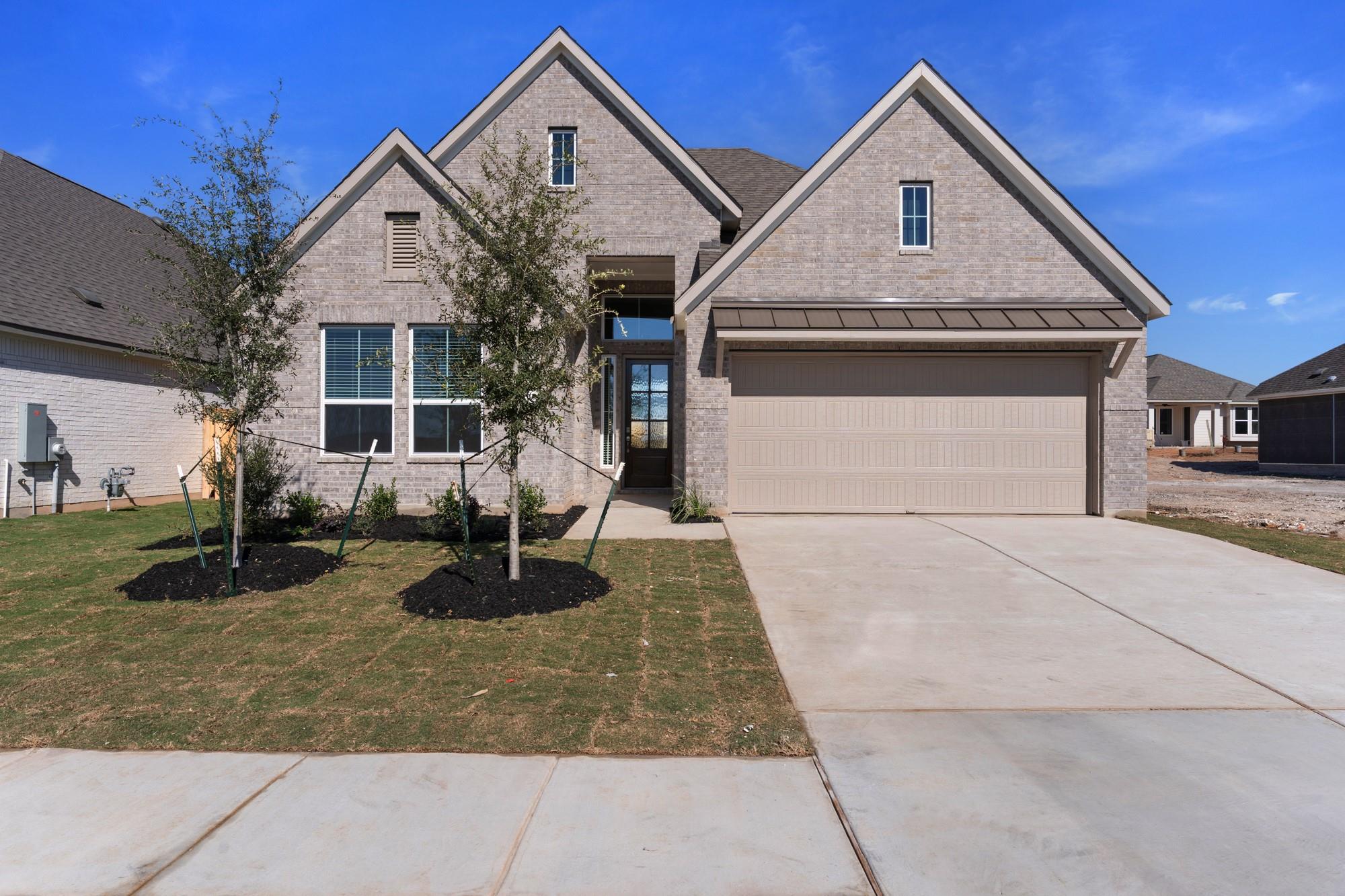 4746 Regents Pl Property Photo 1