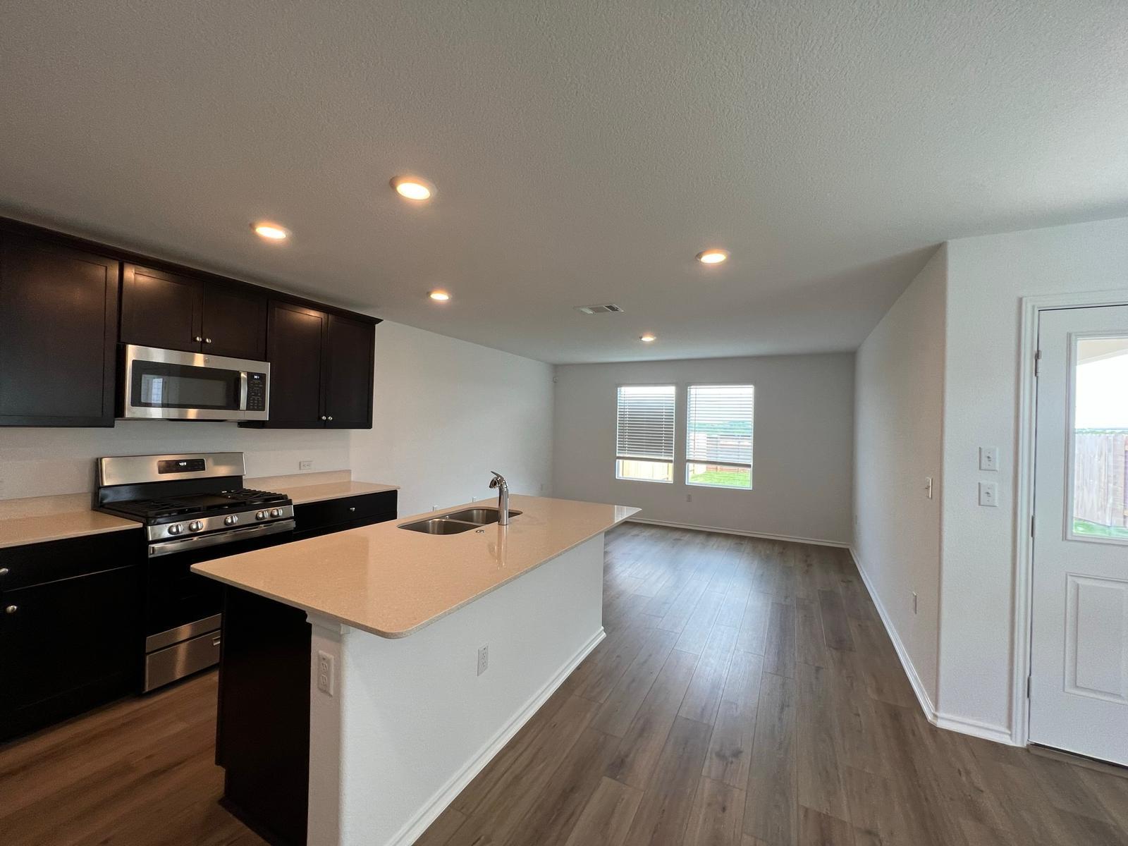12204 Scarlet Sleeve Way Property Photo 3