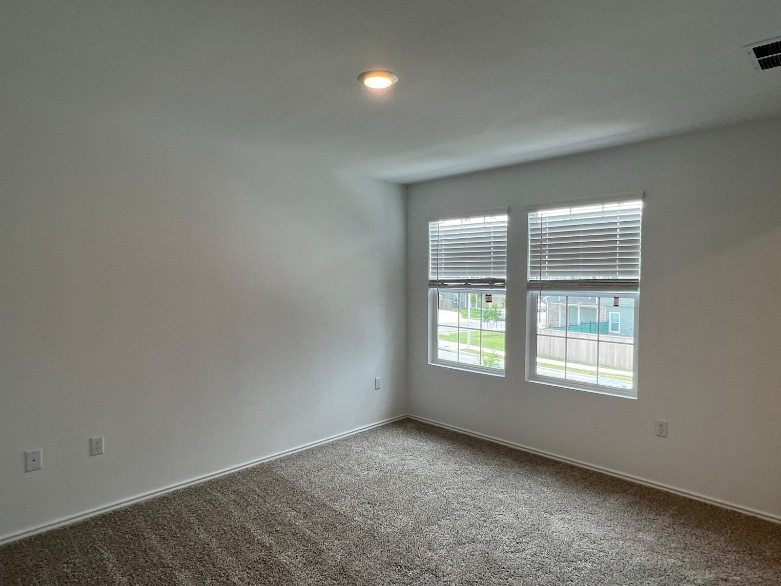 12204 Scarlet Sleeve Way Property Photo 8