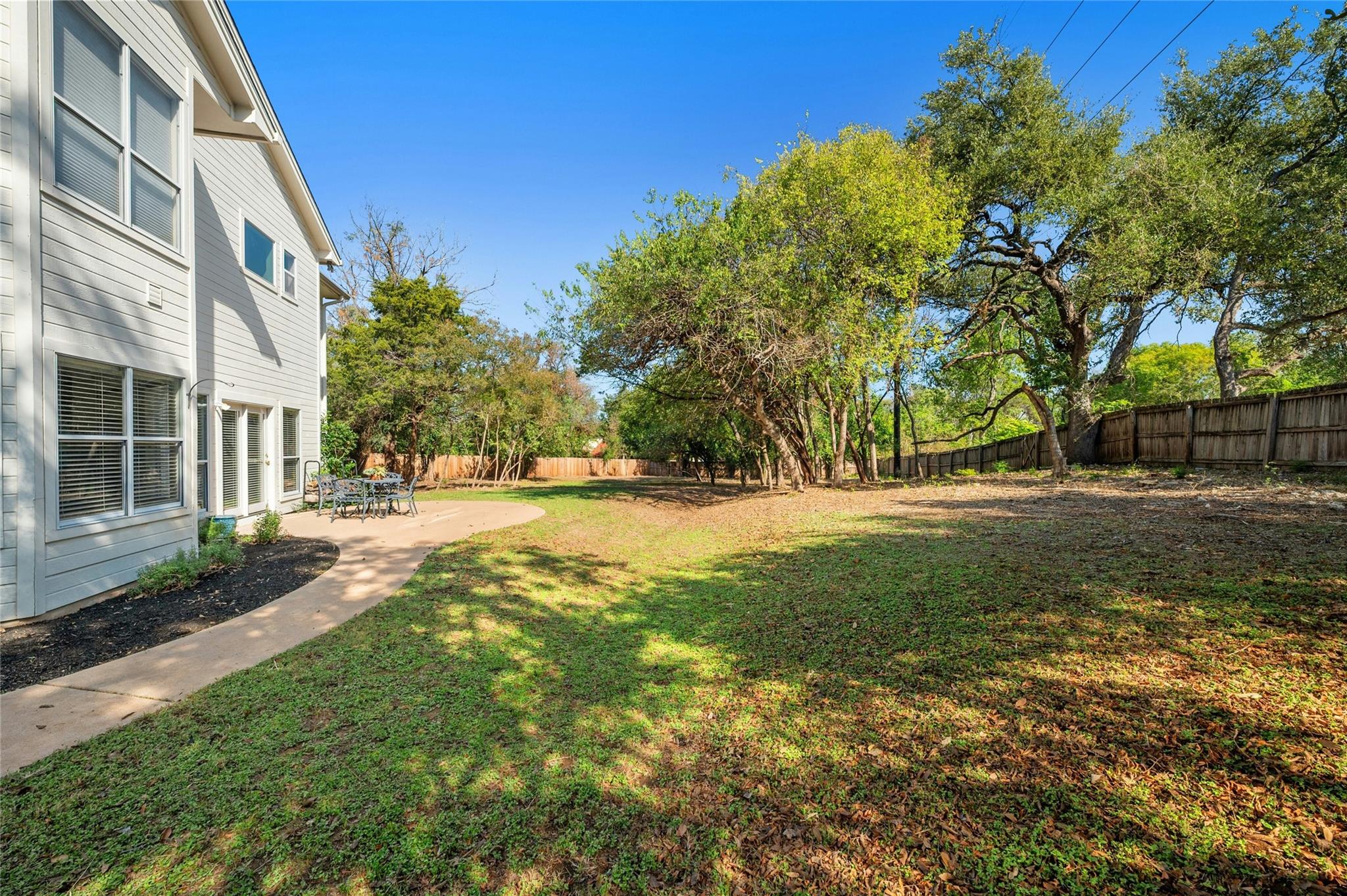 608 Rainbow Cv Property Photo 14