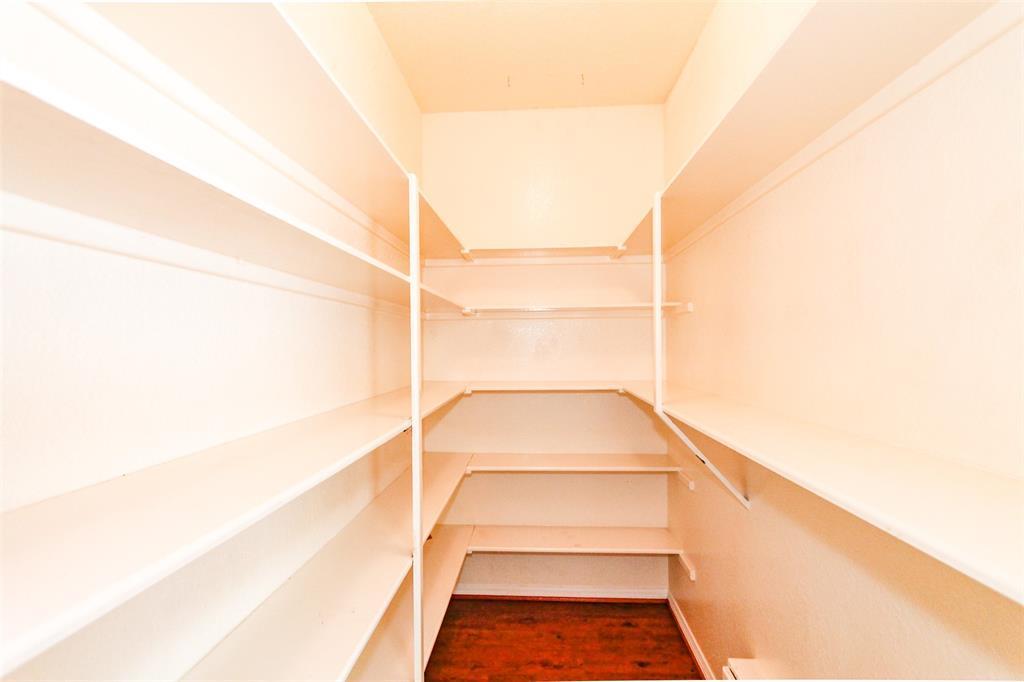 5921 Back Bay Ln Property Photo 10