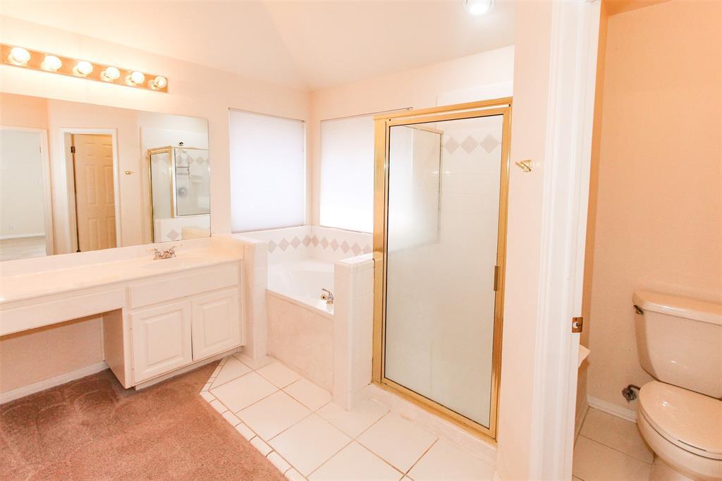 5921 Back Bay Ln Property Photo 17