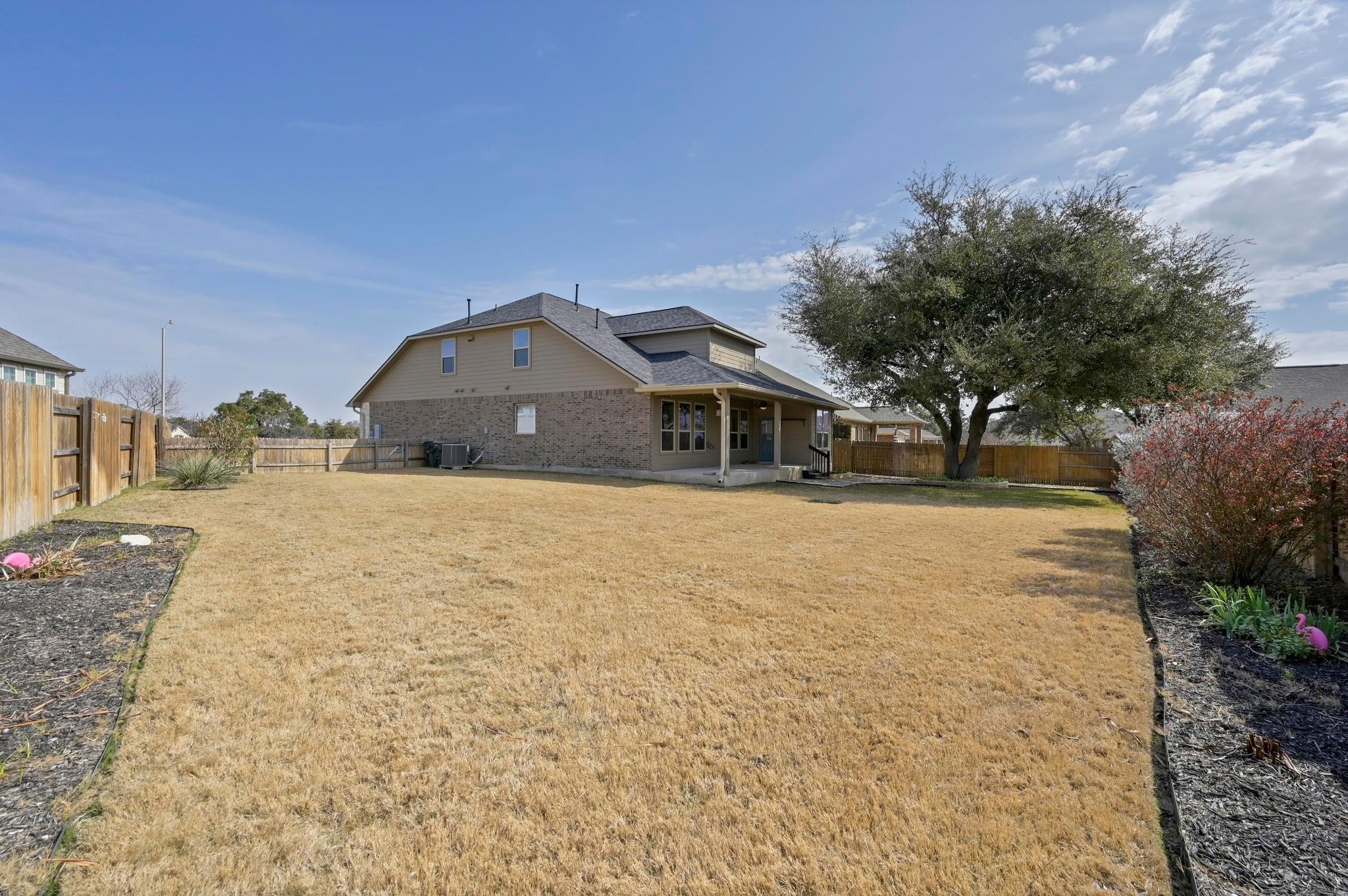 312 Beretta Cir Property Photo 1