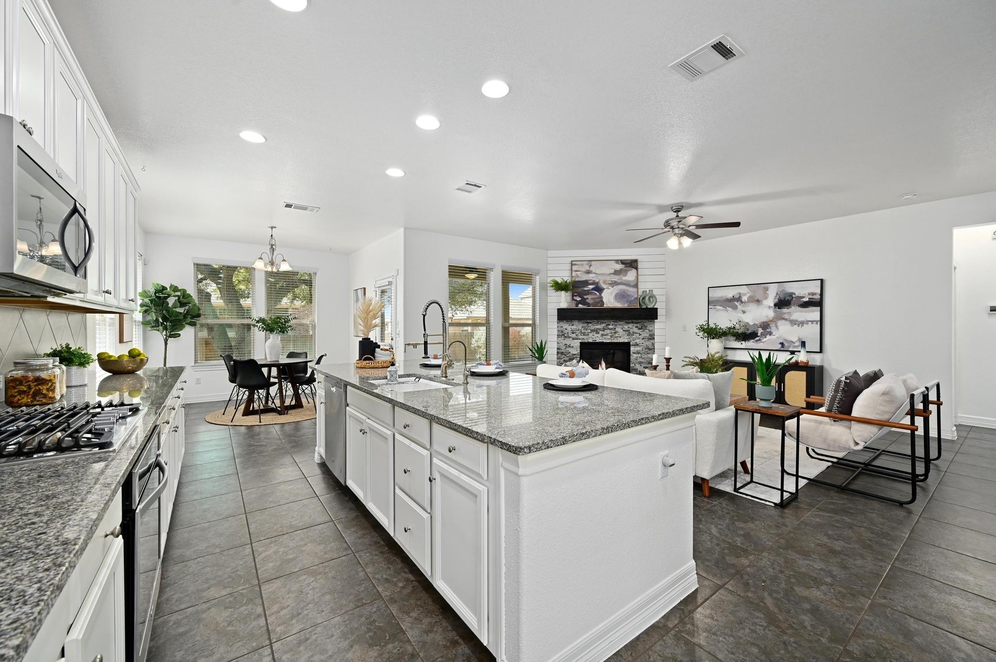 312 Beretta Cir Property Photo 8