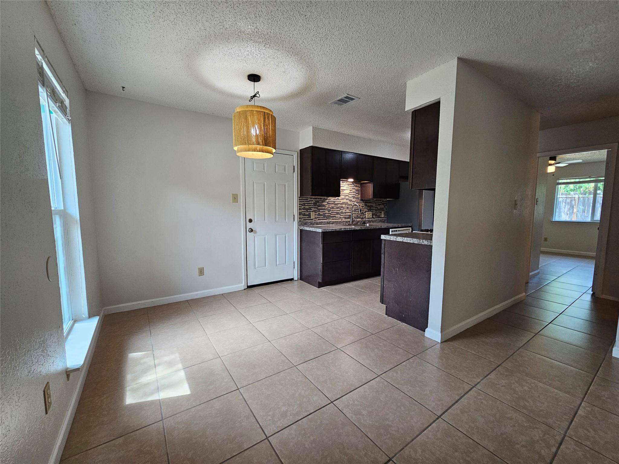 6800 Lunar Dr #b Property Photo 8
