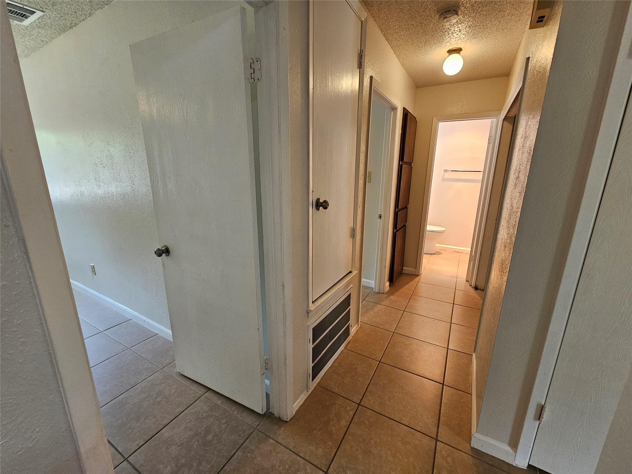 6800 Lunar Dr #b Property Photo 14