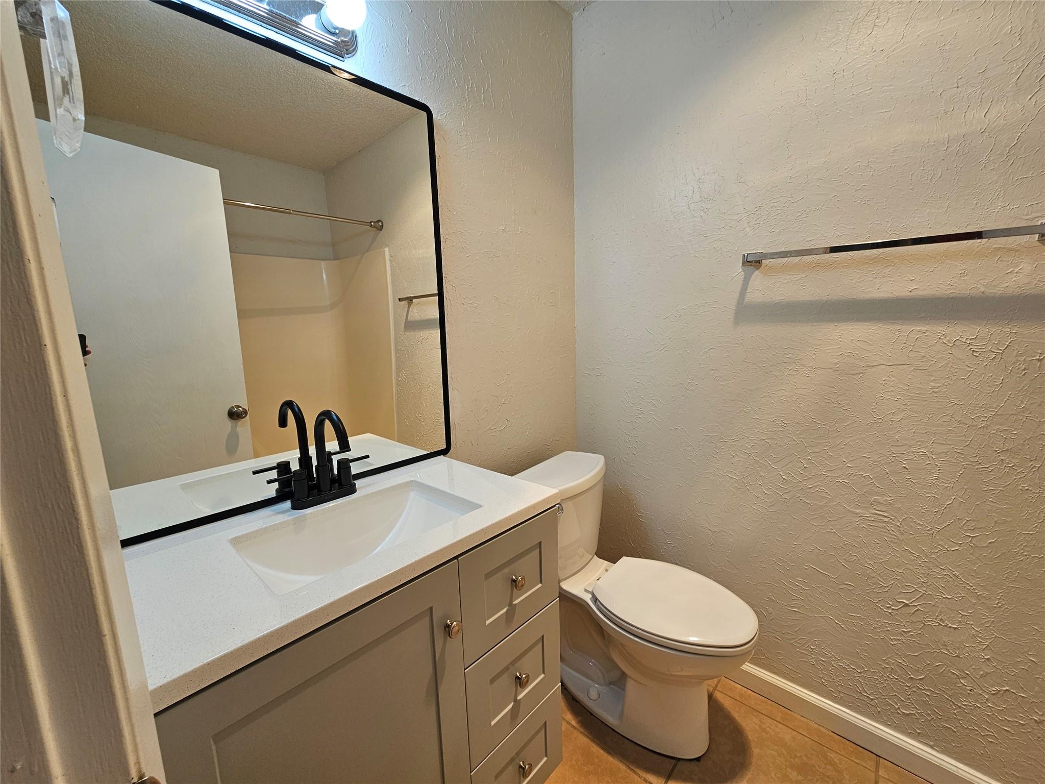 6800 Lunar Dr #b Property Photo 20