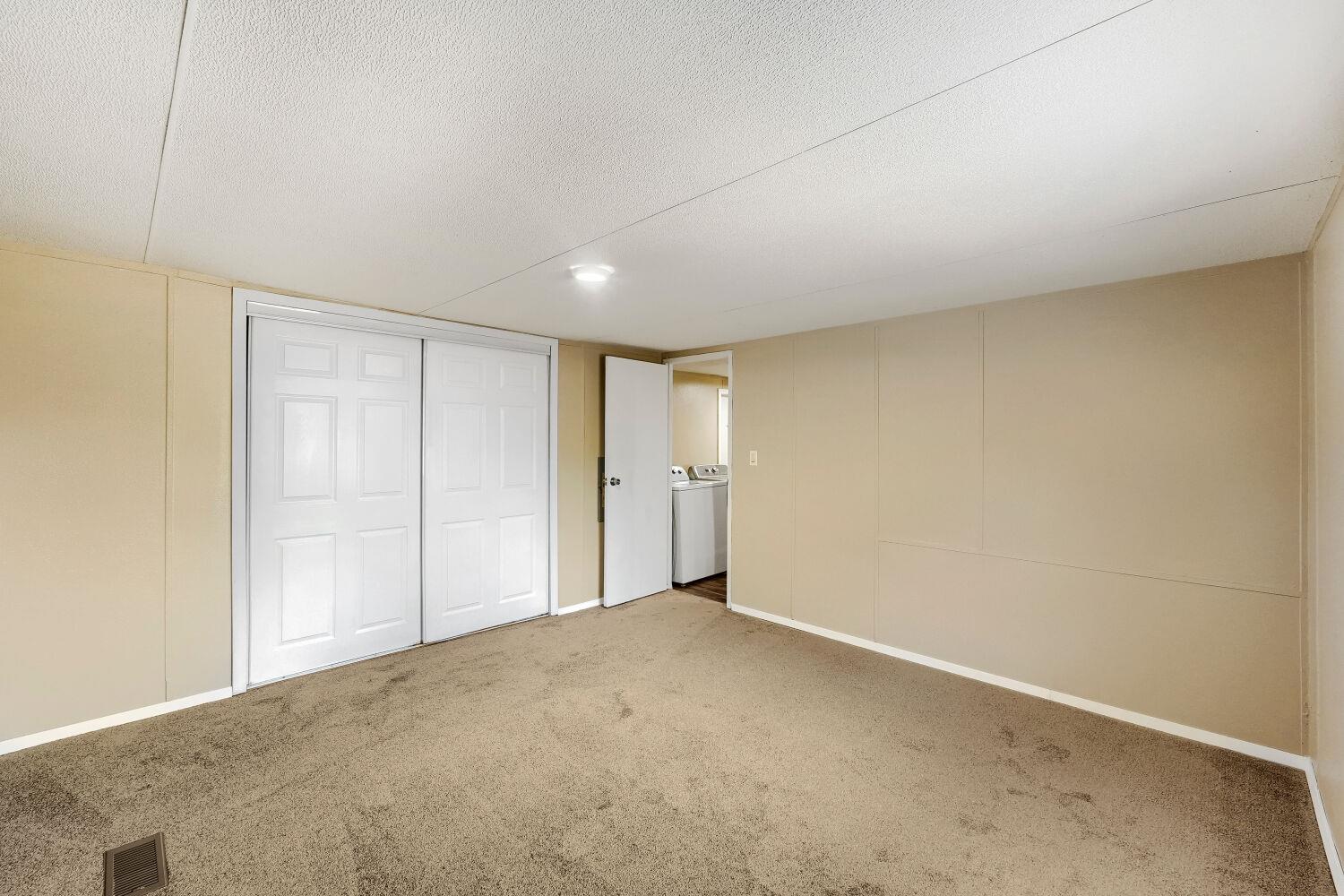 208 Circle Dr Property Photo 19