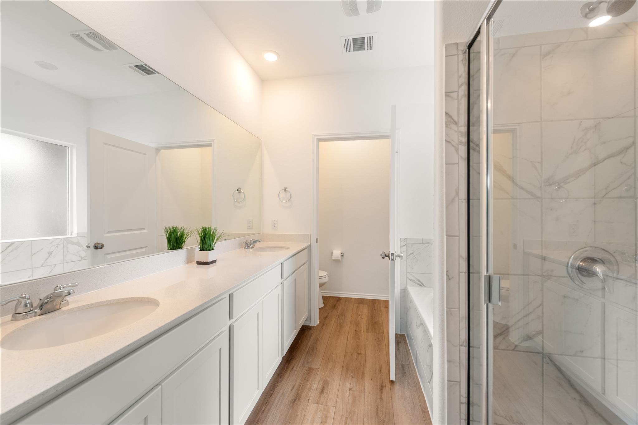 150 Tofalla None Property Photo 3