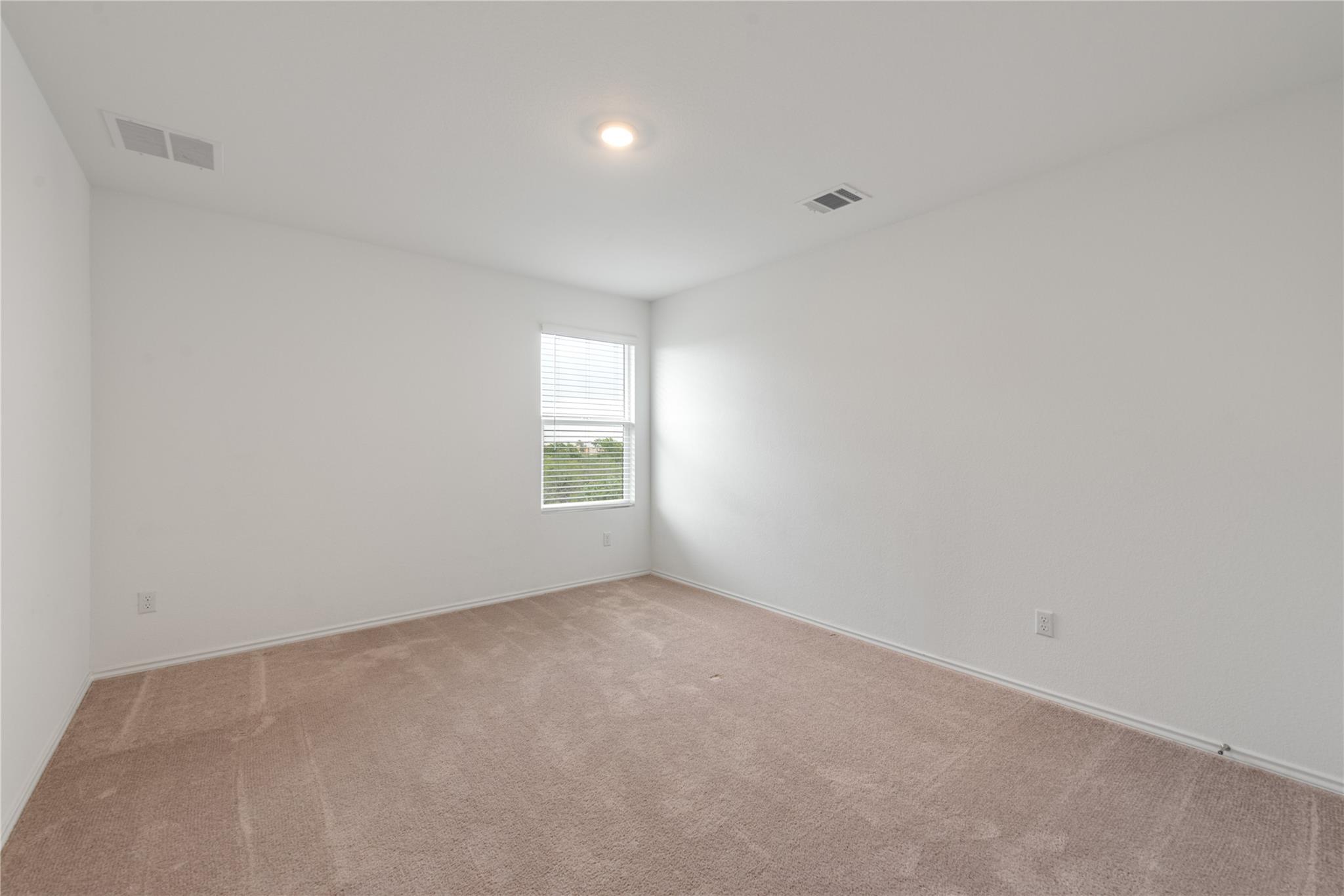 150 Tofalla None Property Photo 22
