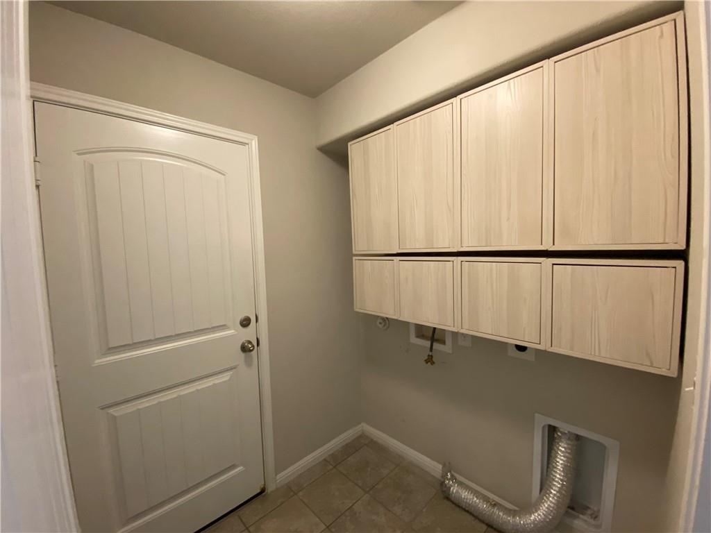 816 Sleeping Bear Dunes Dr Property Photo 20