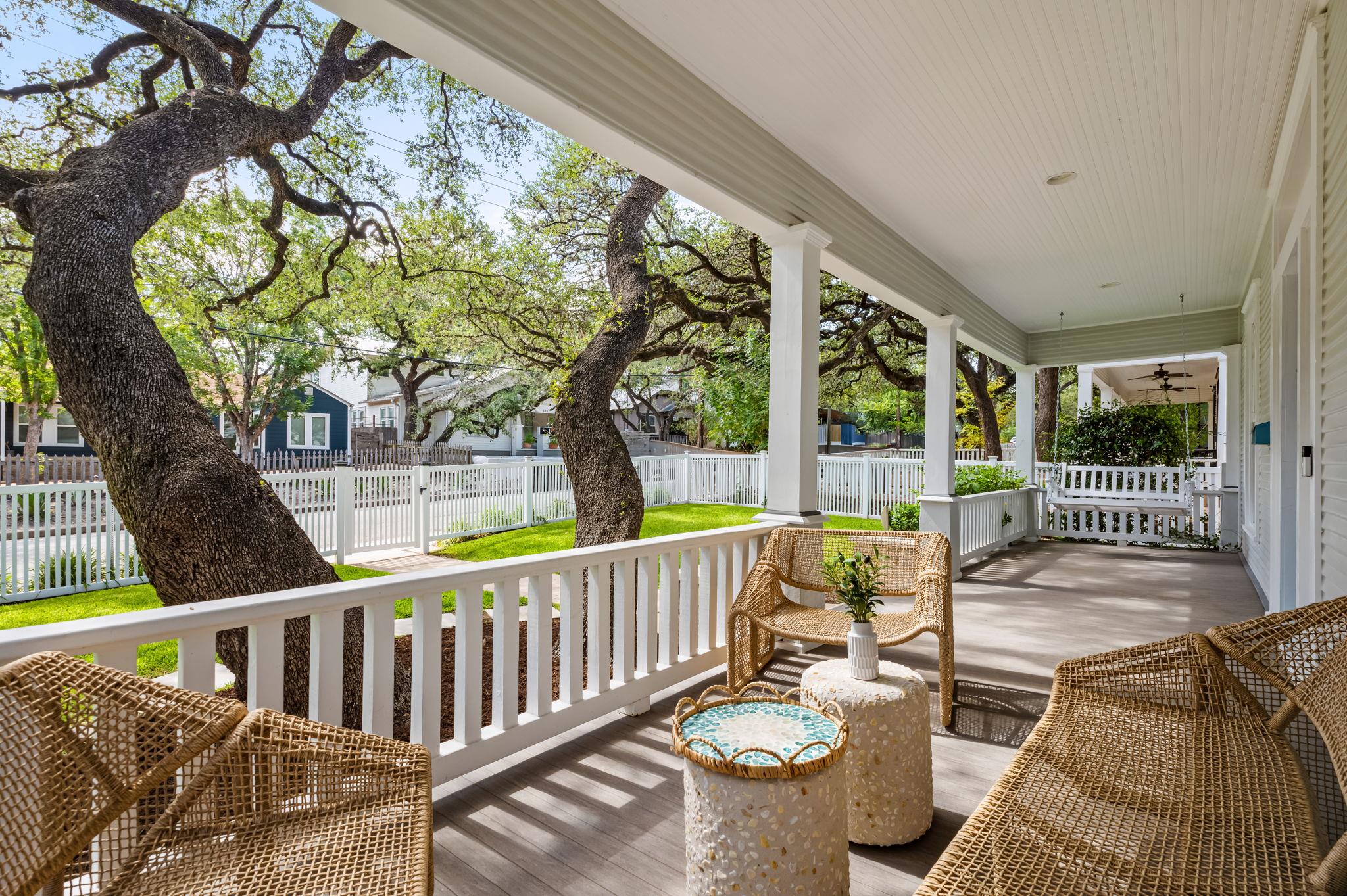 1800 Brackenridge St Property Photo 4