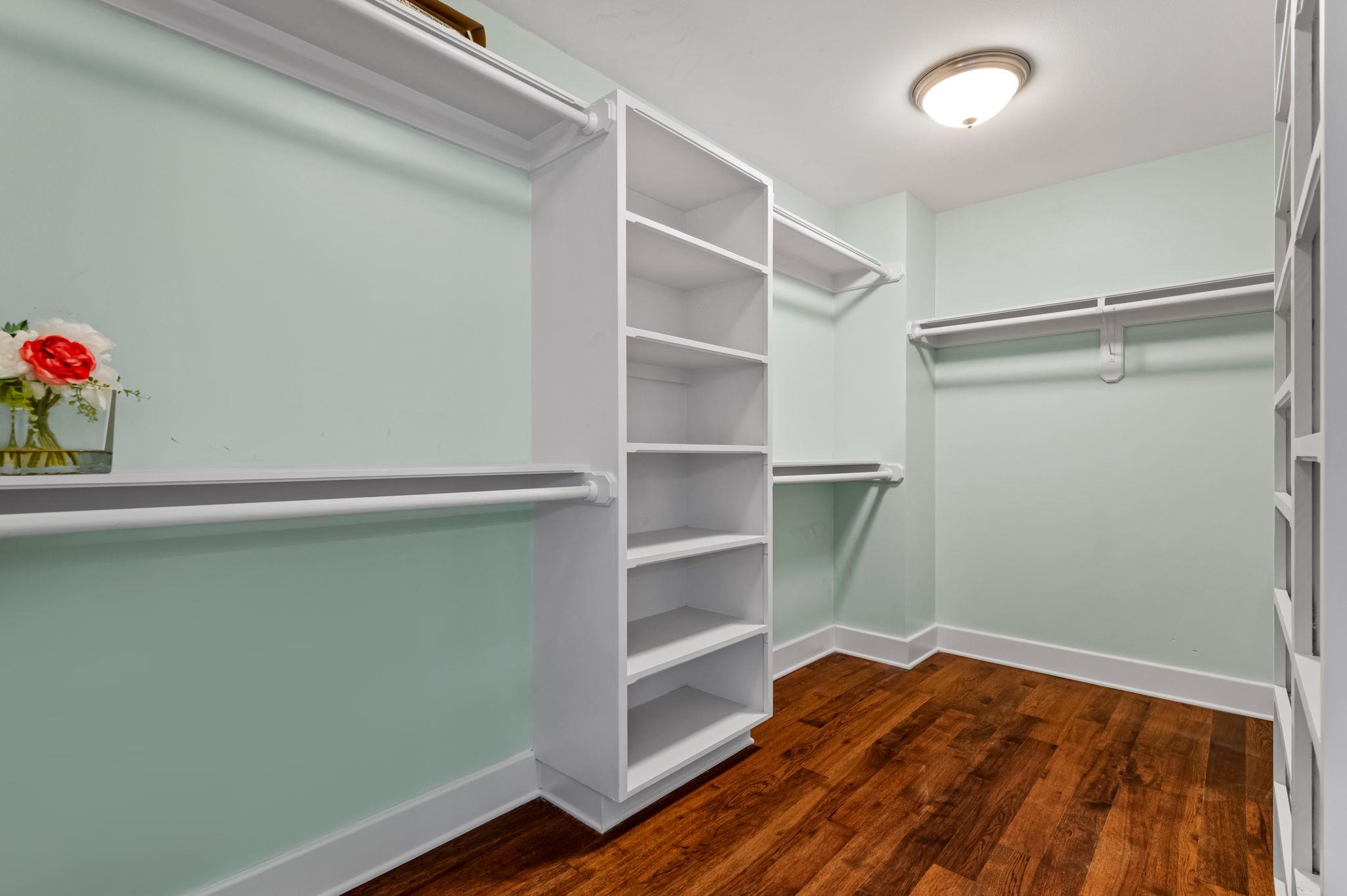 1800 Brackenridge St Property Photo 21