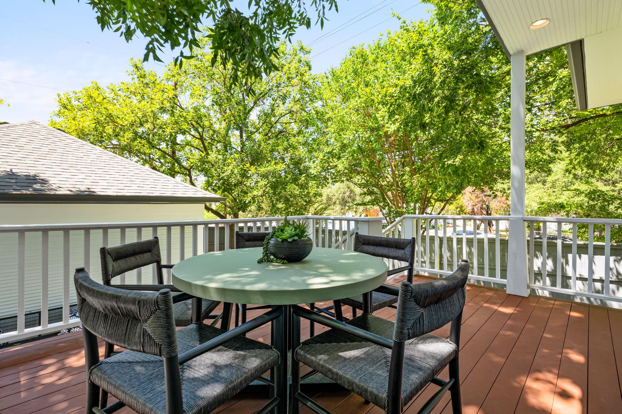 1800 Brackenridge St Property Photo 33
