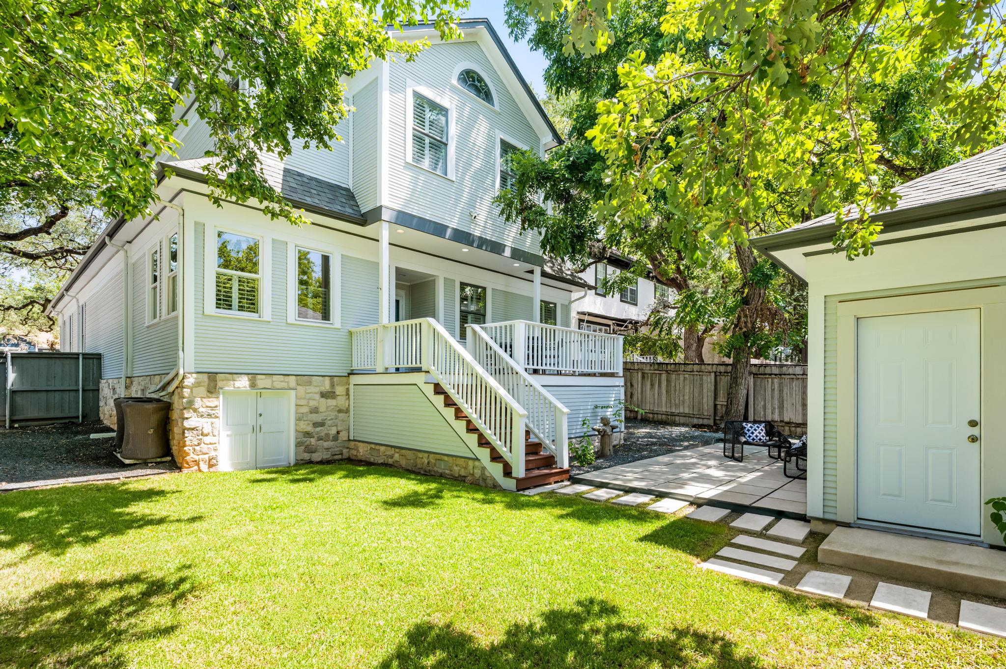 1800 Brackenridge St Property Photo 34