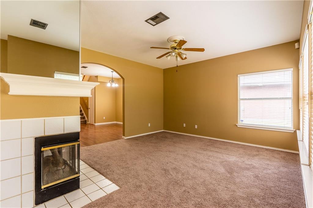 2104 Grove Dr Property Photo 10