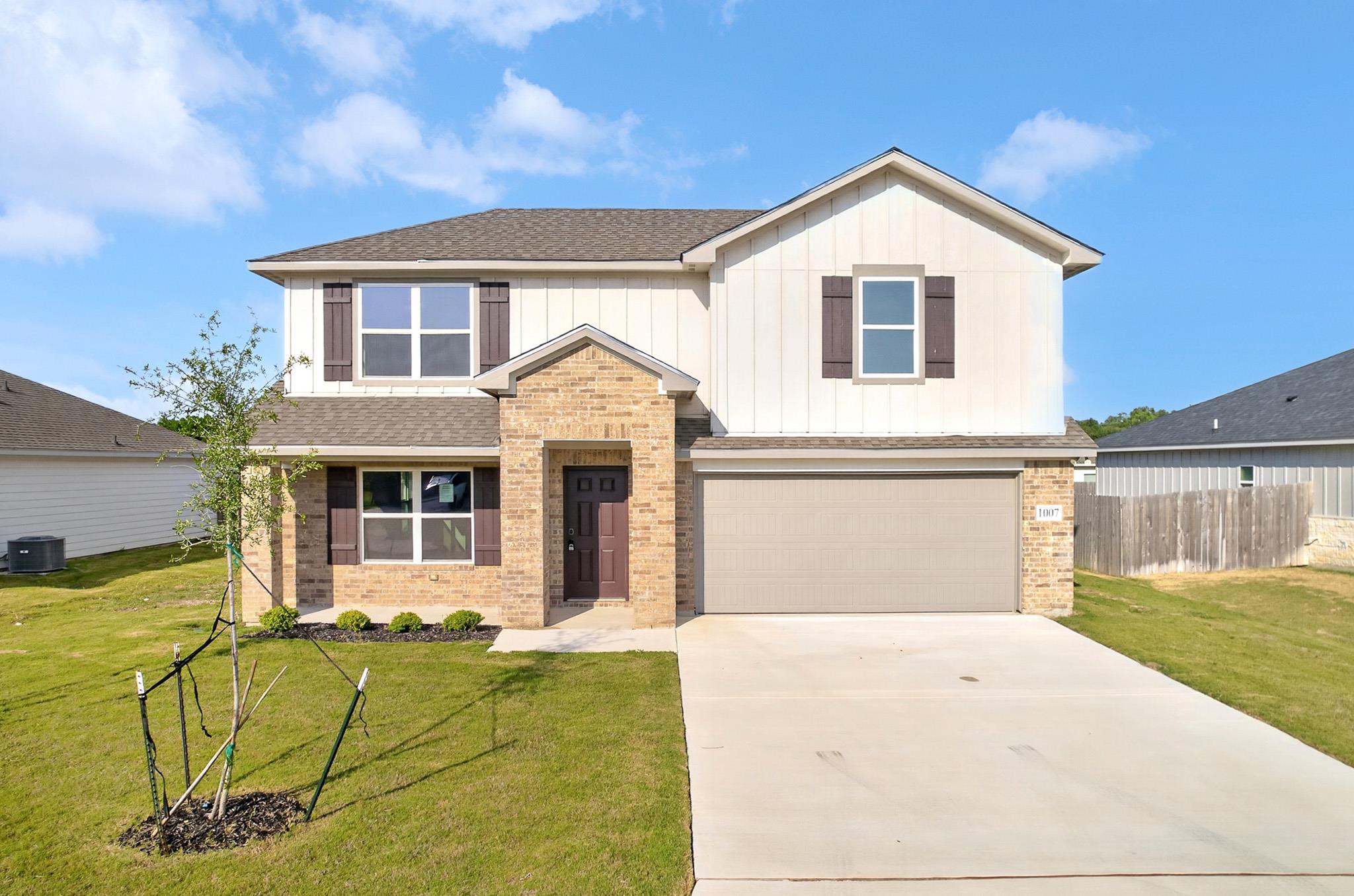 1007 Antelope Trl Property Photo 1