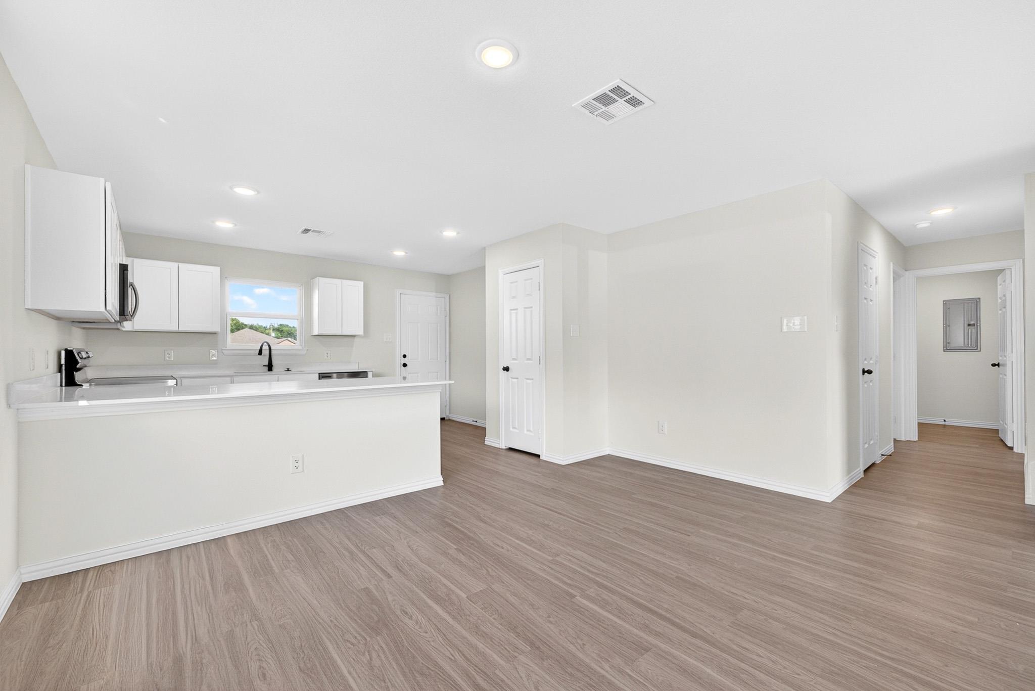 1007 Antelope Trl Property Photo 8