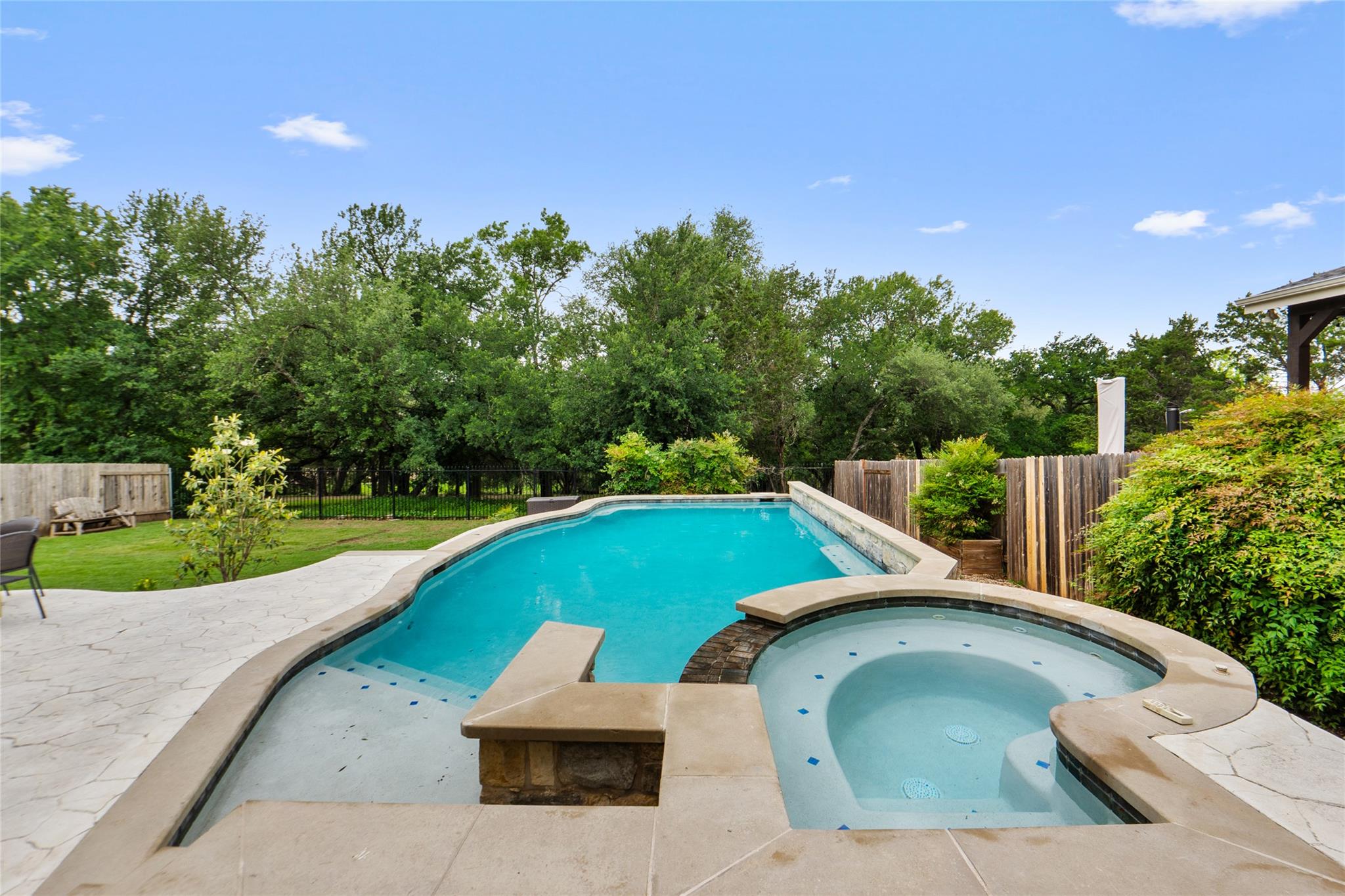 8509 Sea Ash Cir Property Photo 1