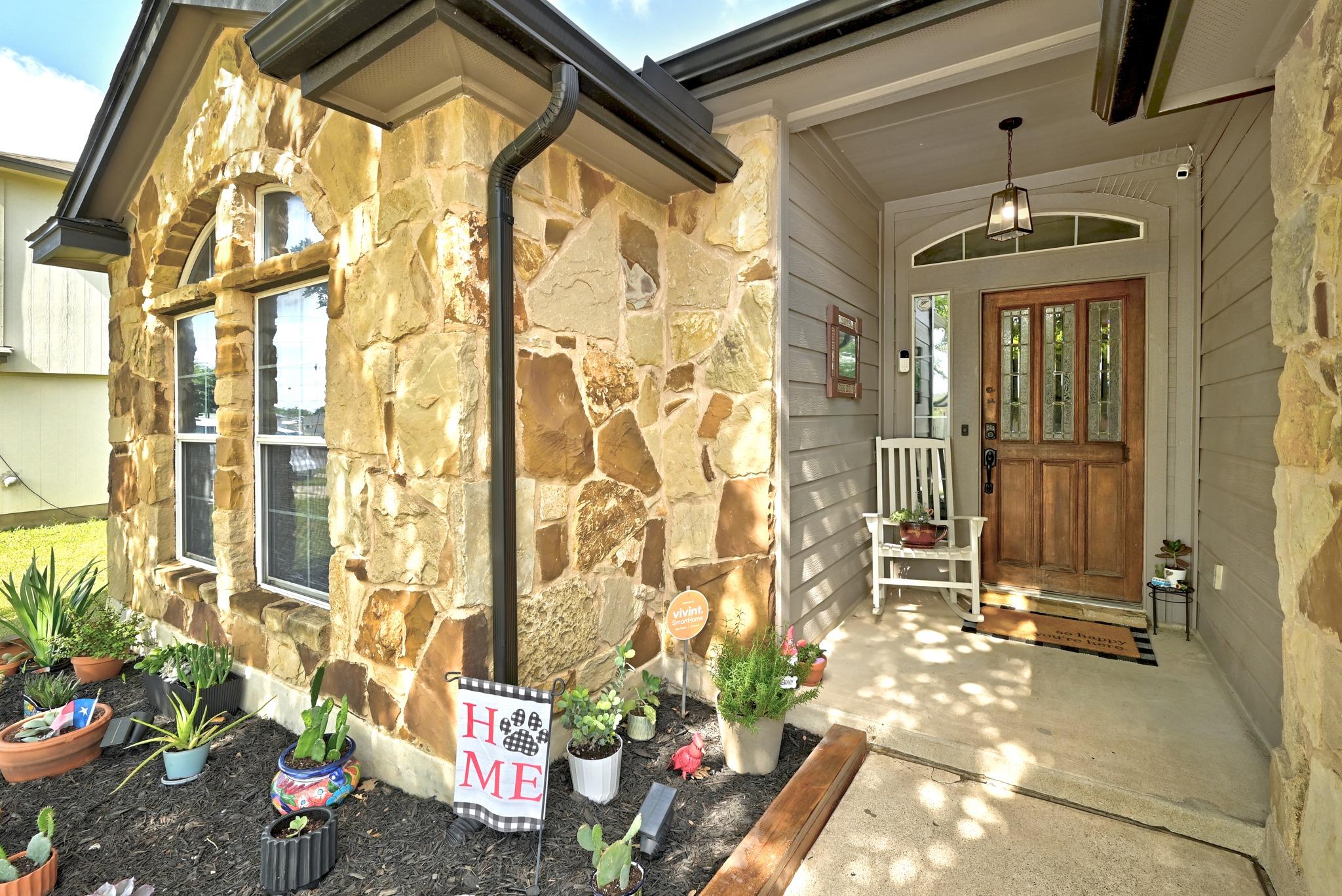 105 Lidell St Property Photo 3