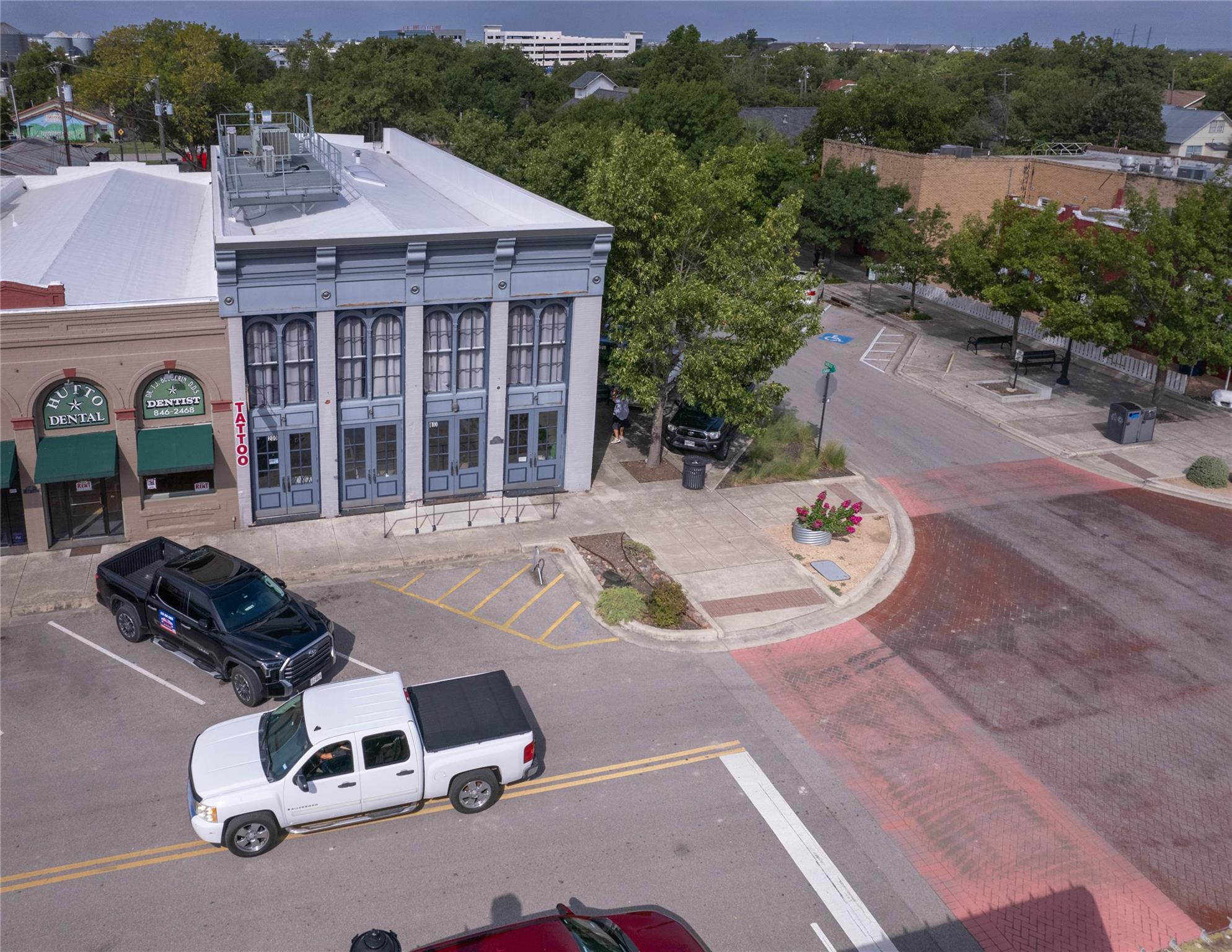 117 East St Property Photo 2