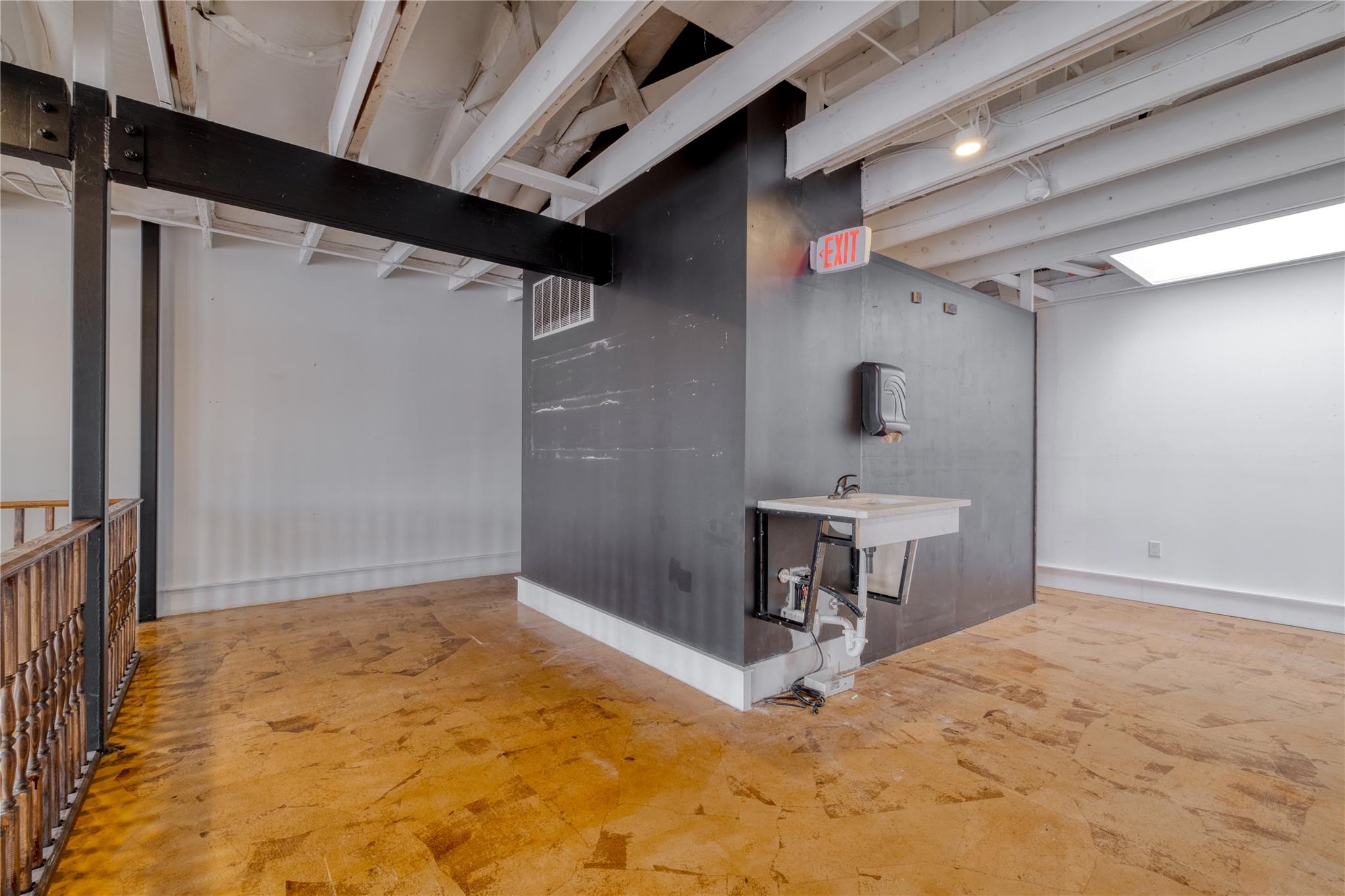 117 East St Property Photo 7