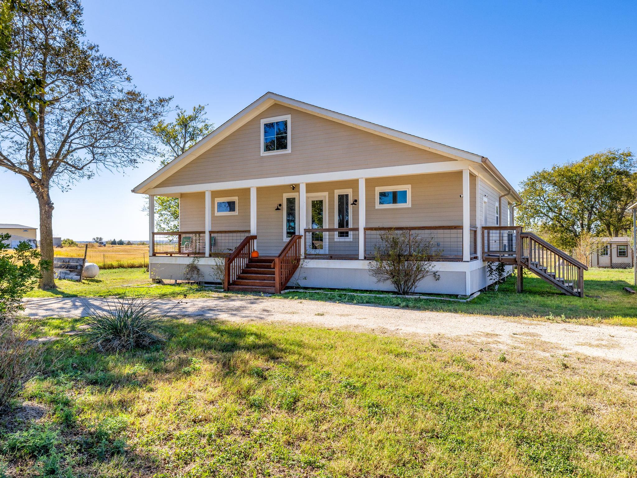 1150 County Road 432 None Property Photo 3