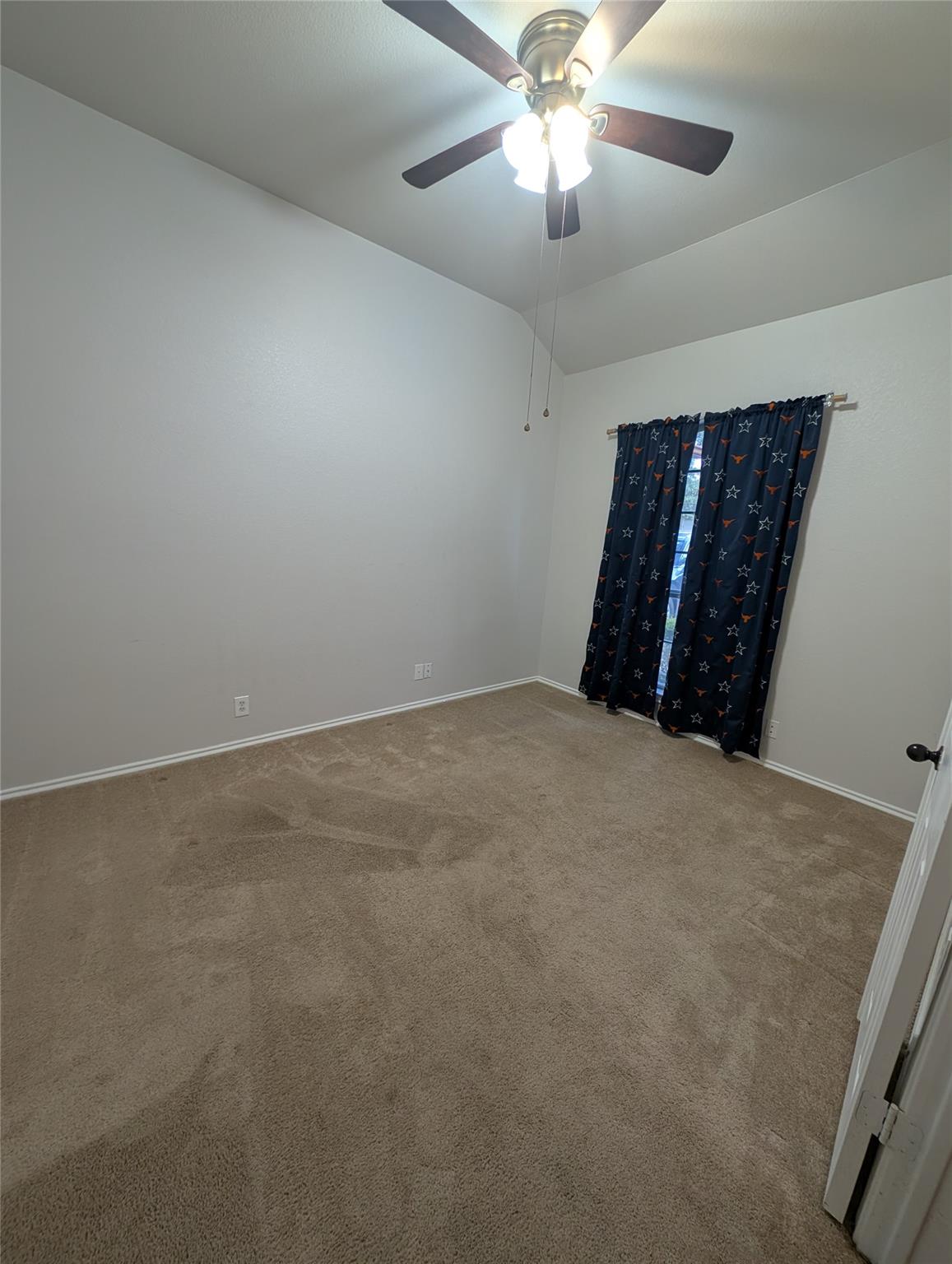 1325 Roadrunner Dr Property Photo 26