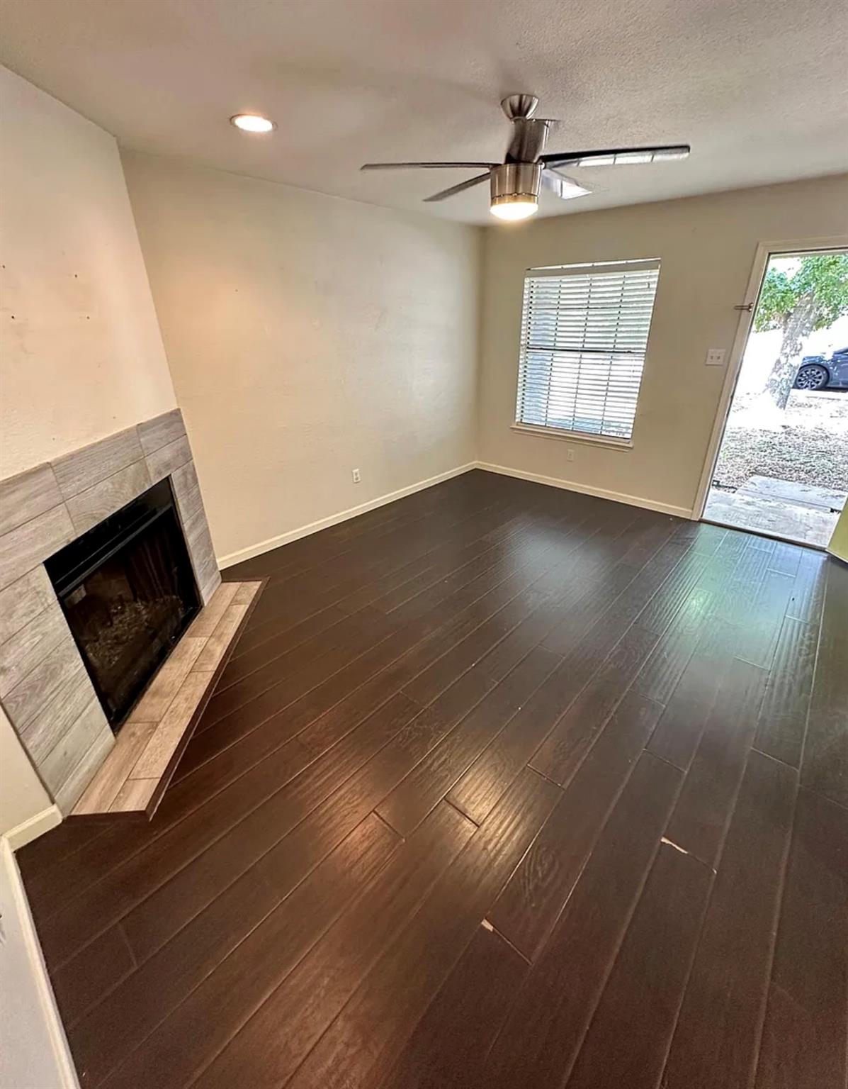 1429 Hyridge Cir Property Photo 3