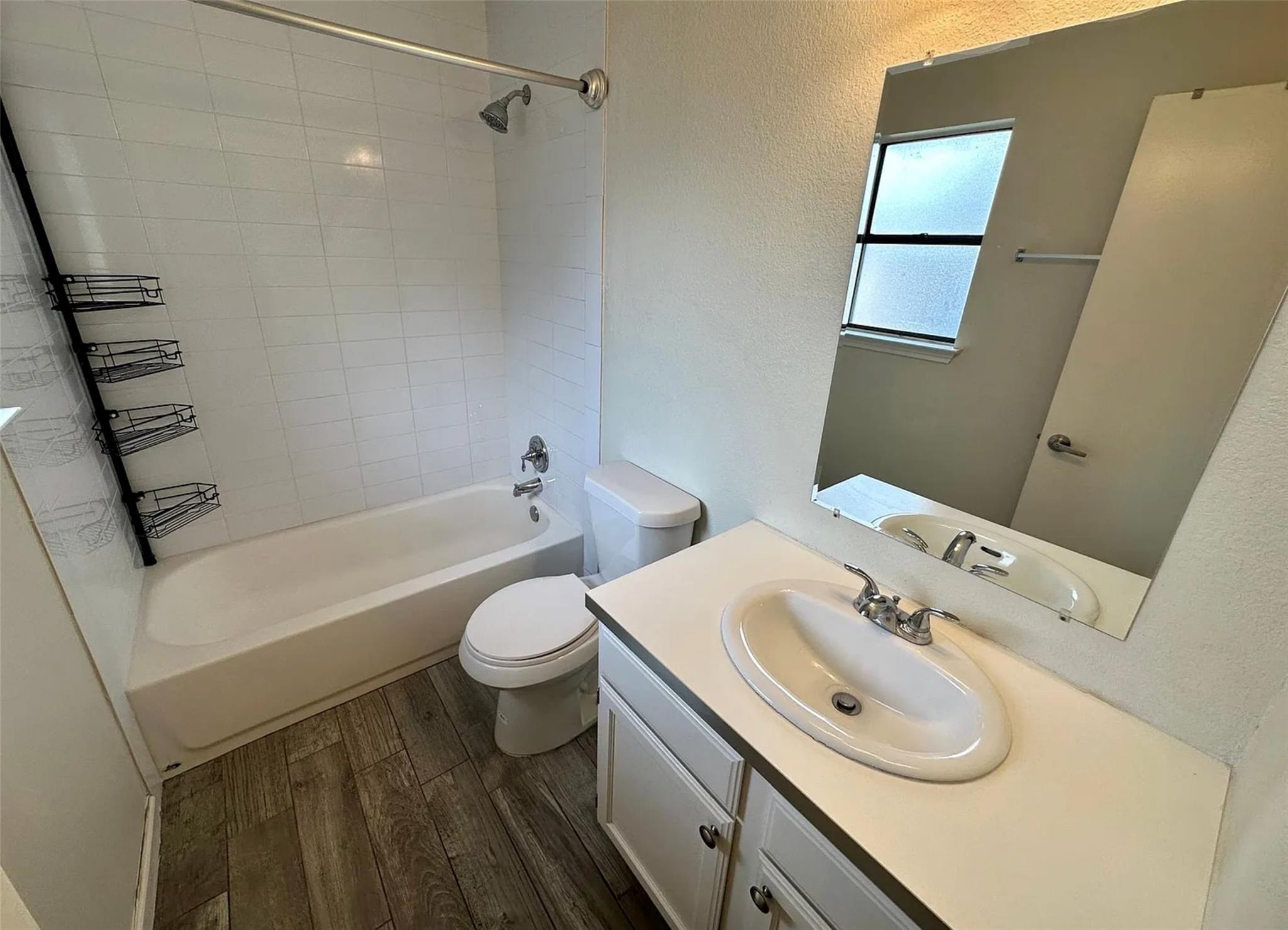 1429 Hyridge Cir Property Photo 10