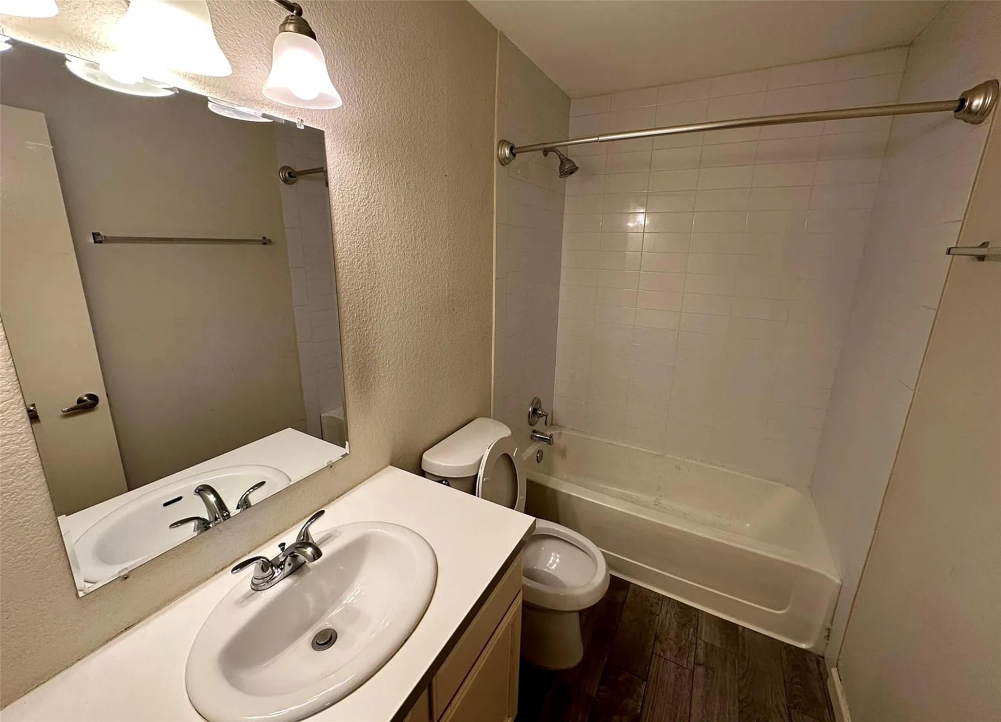 1429 Hyridge Cir Property Photo 12