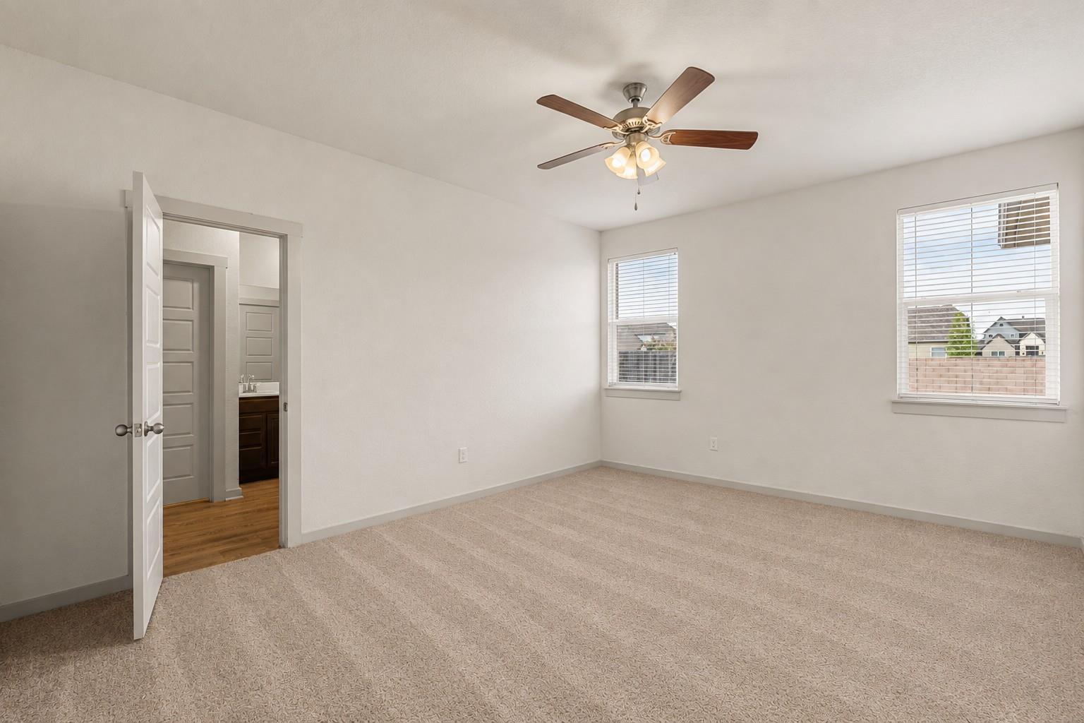 14101 Mcarthur Dr Property Photo 9