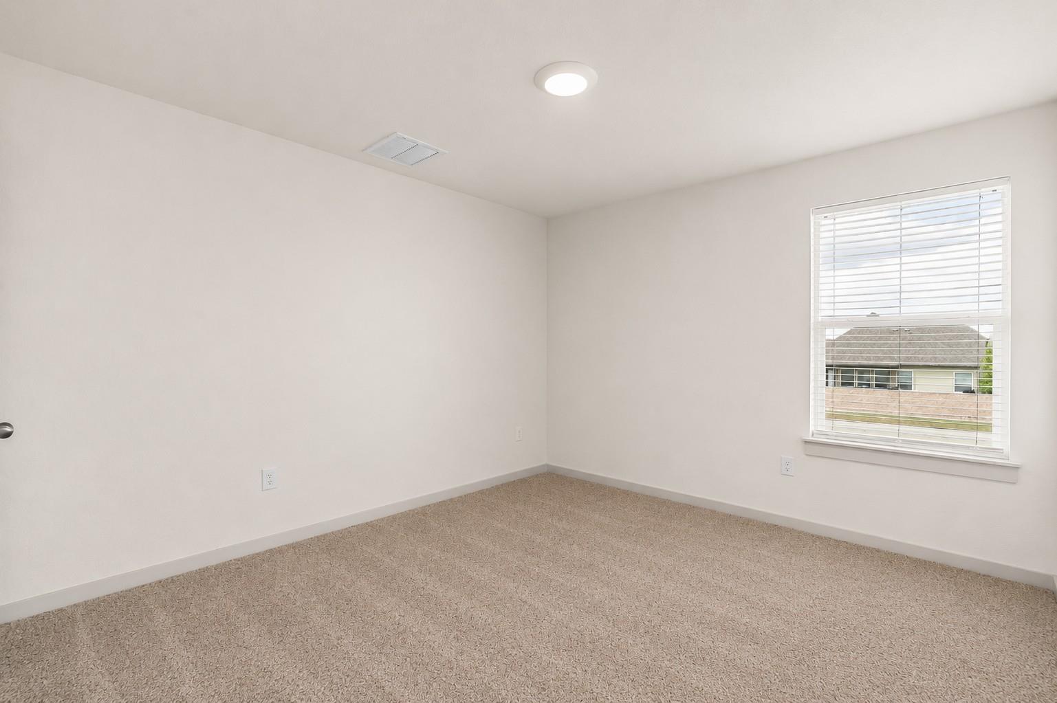 14101 Mcarthur Dr Property Photo 16