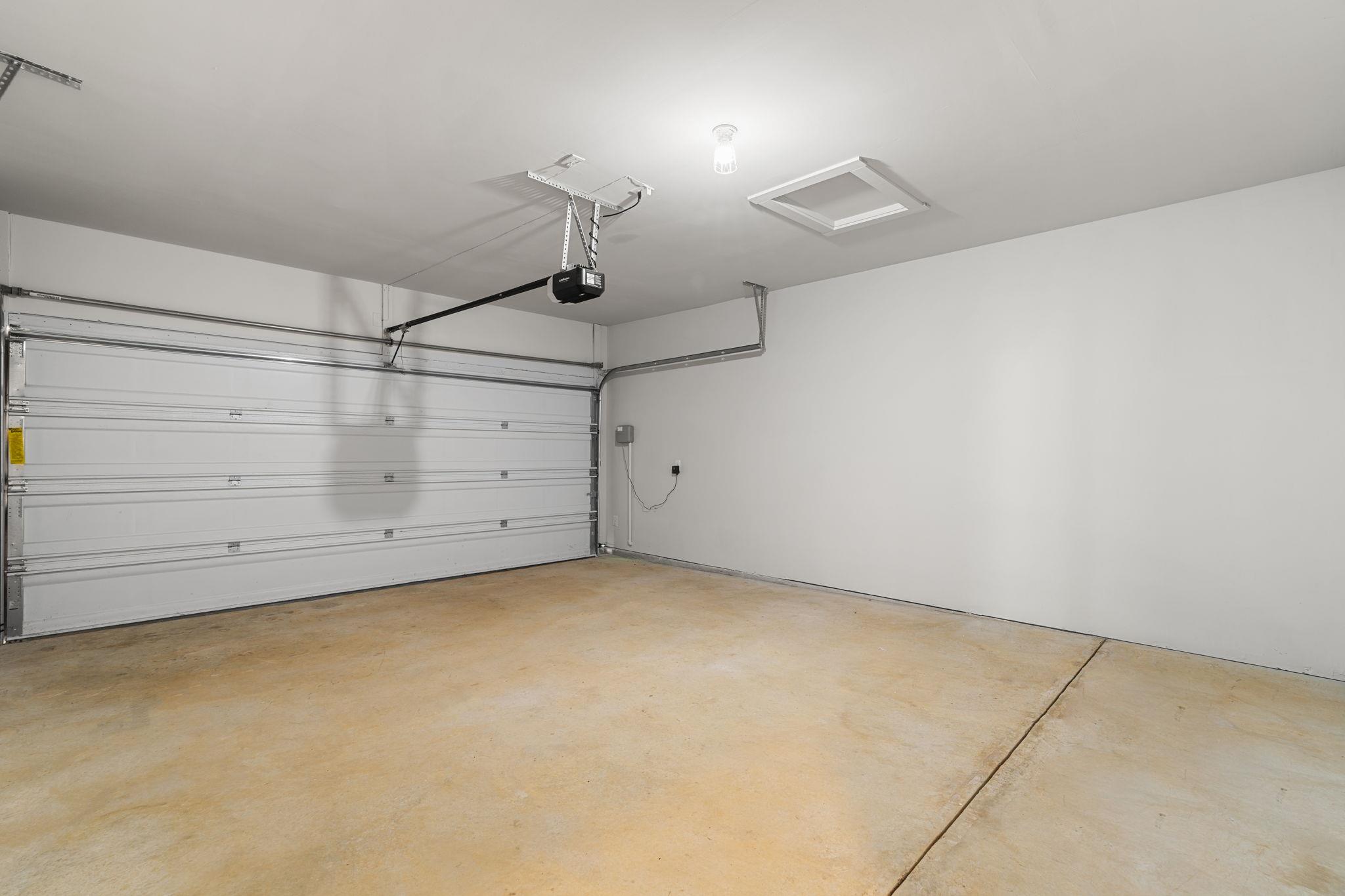 14101 Mcarthur Dr Property Photo 19