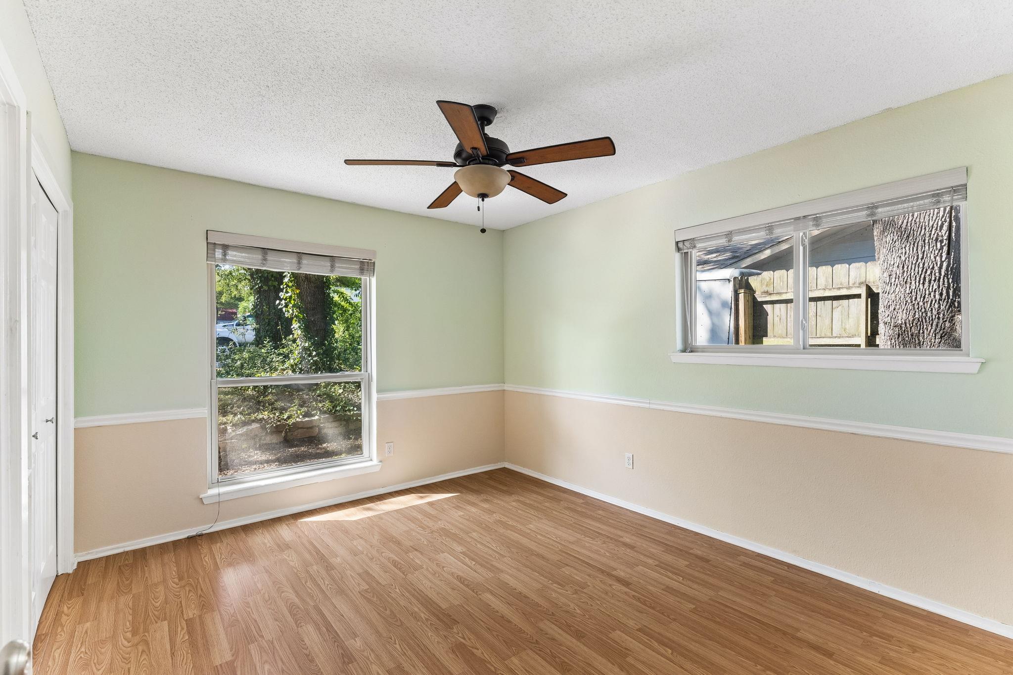 1105 N Riviera Cir Property Photo 20