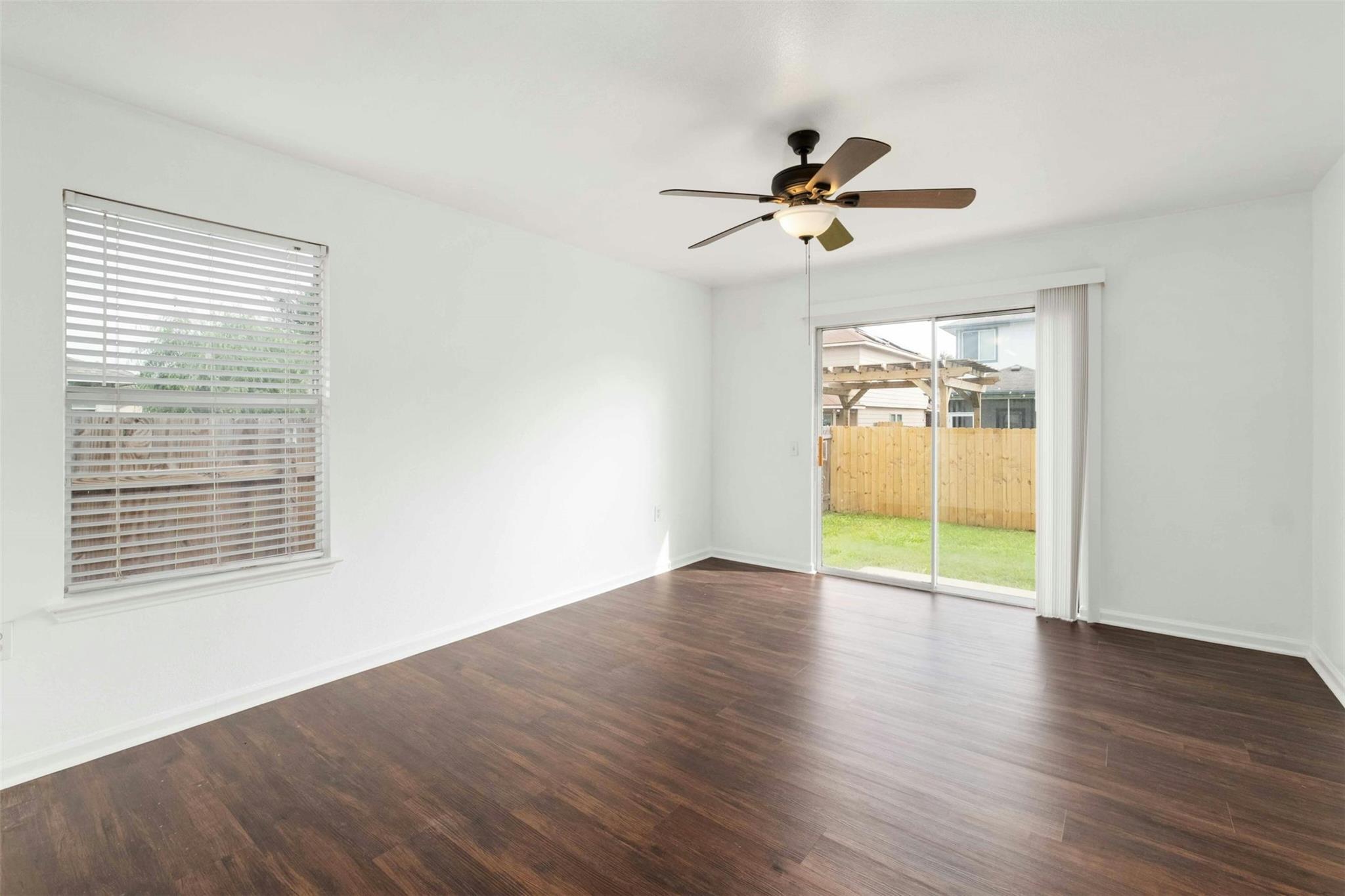 12409 Sky Harbor Dr Property Photo 4