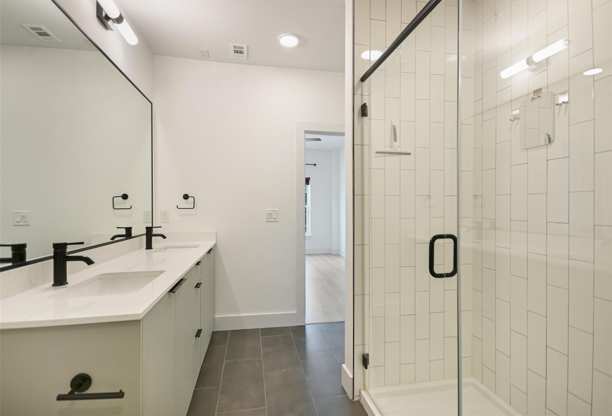2500 Longview St #318 Property Photo 15