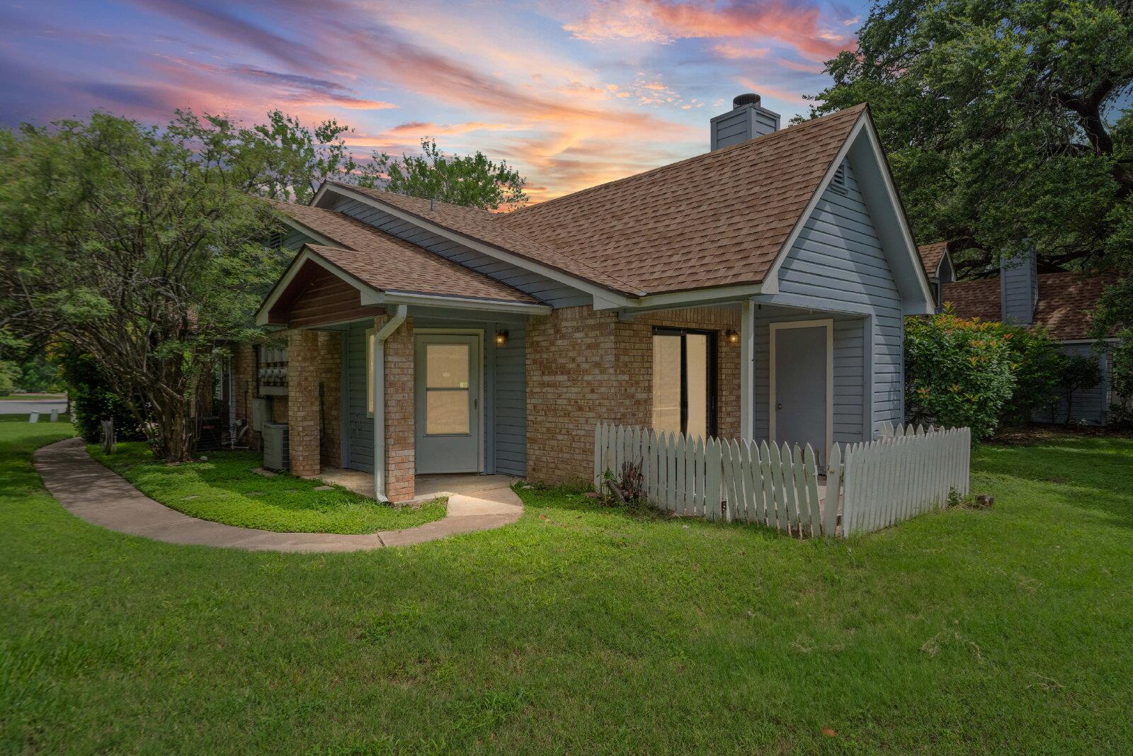 1601 Faro Dr #1504 Property Photo 15