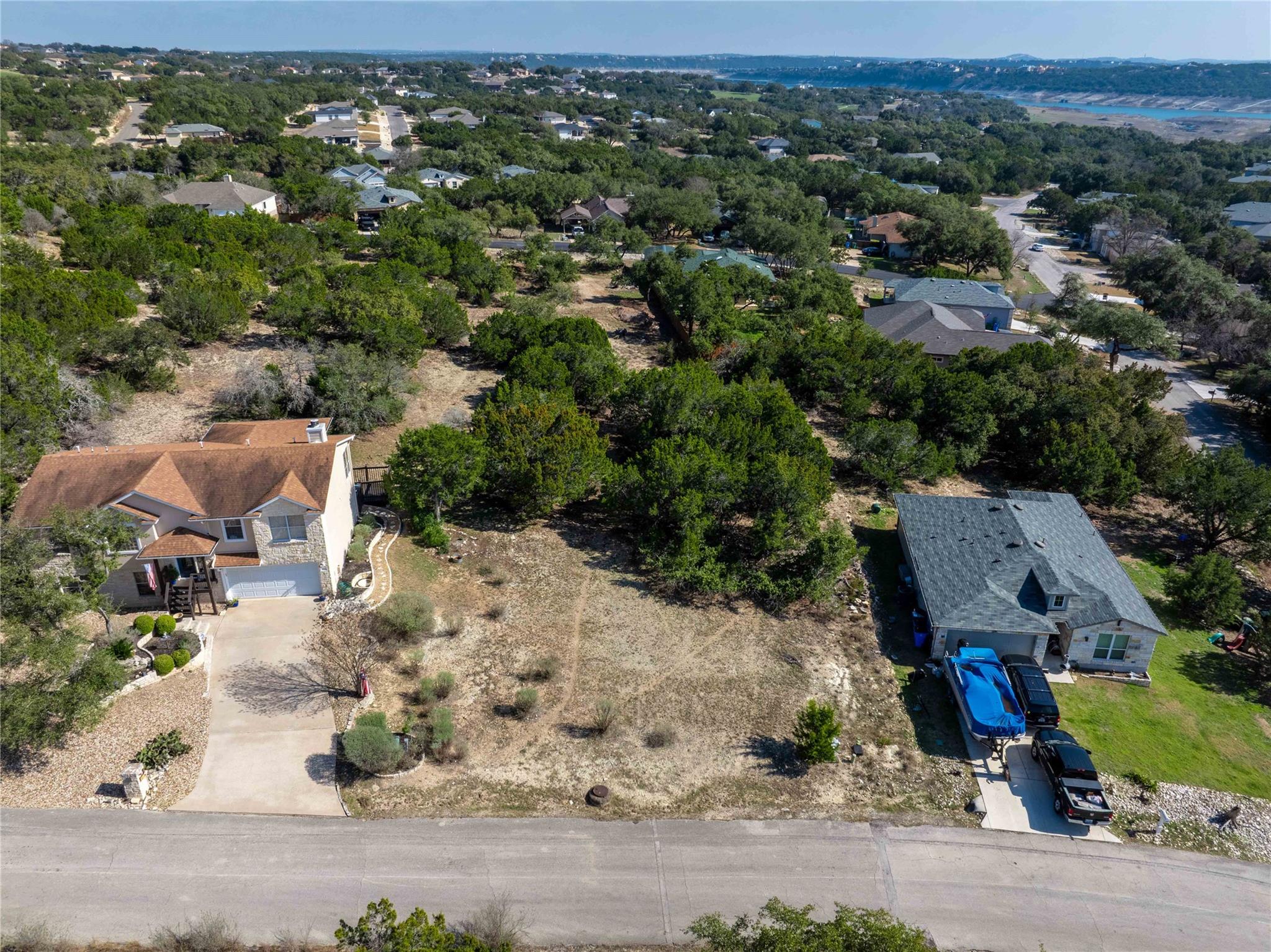 2503 Whittier Cv Property Photo 8