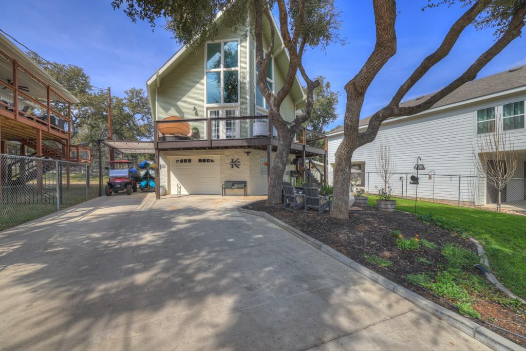 437 Stagecoach Dr Property Photo 3