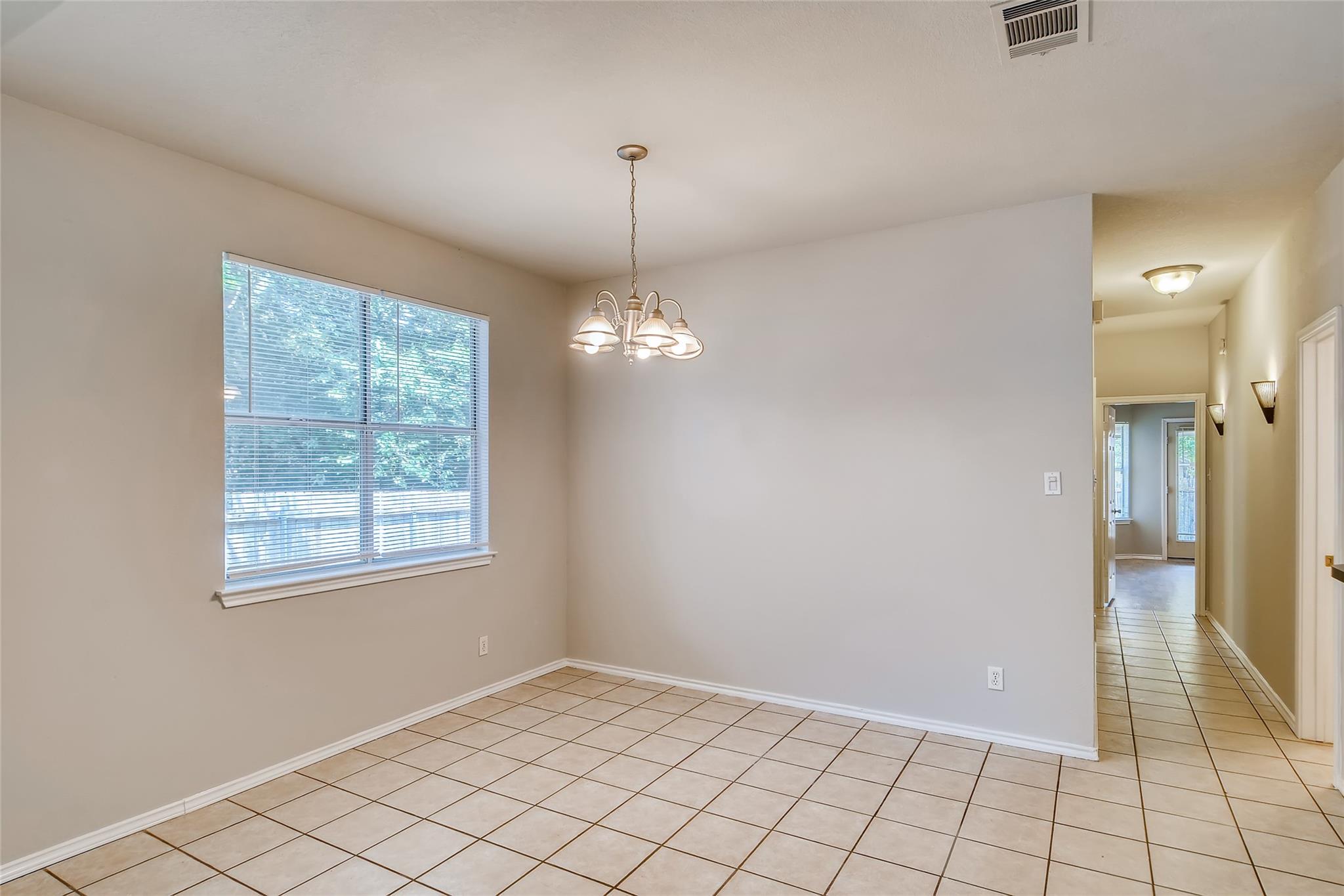6703 Gold Moss Cv Property Photo 7