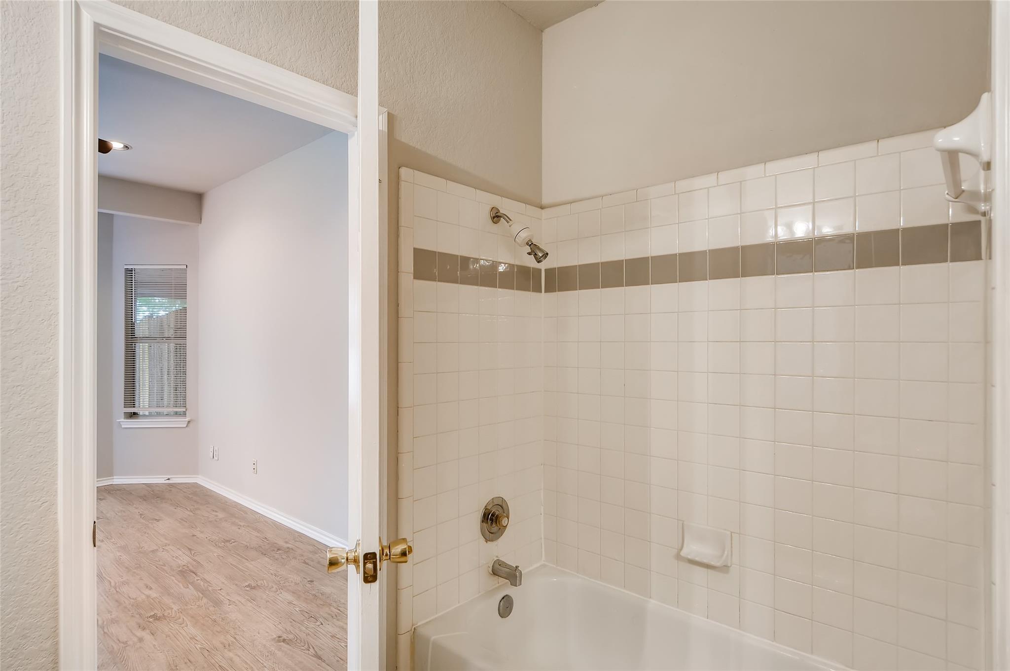 6703 Gold Moss Cv Property Photo 22