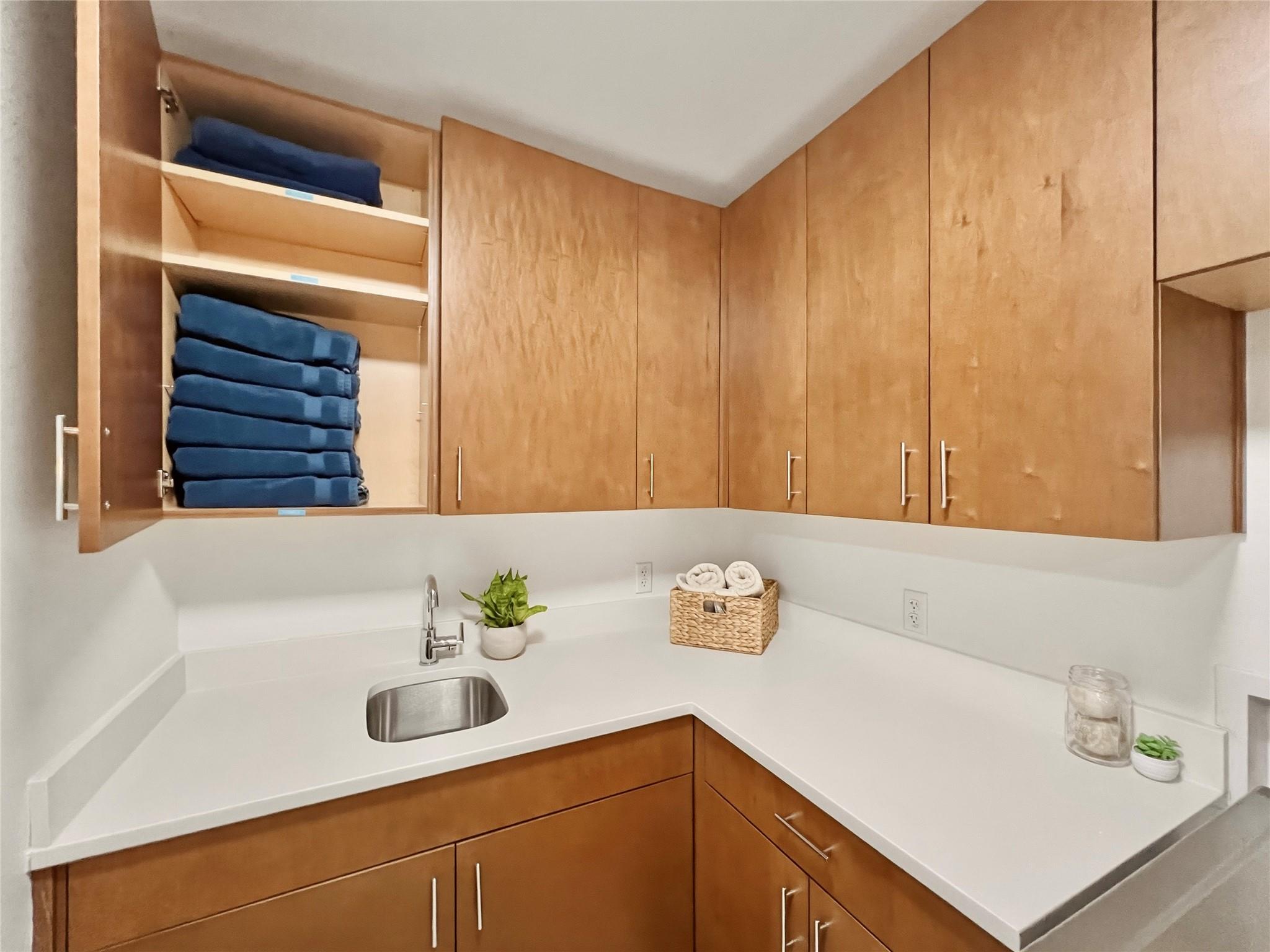 2118 Brackenridge St #2 Property Photo 31