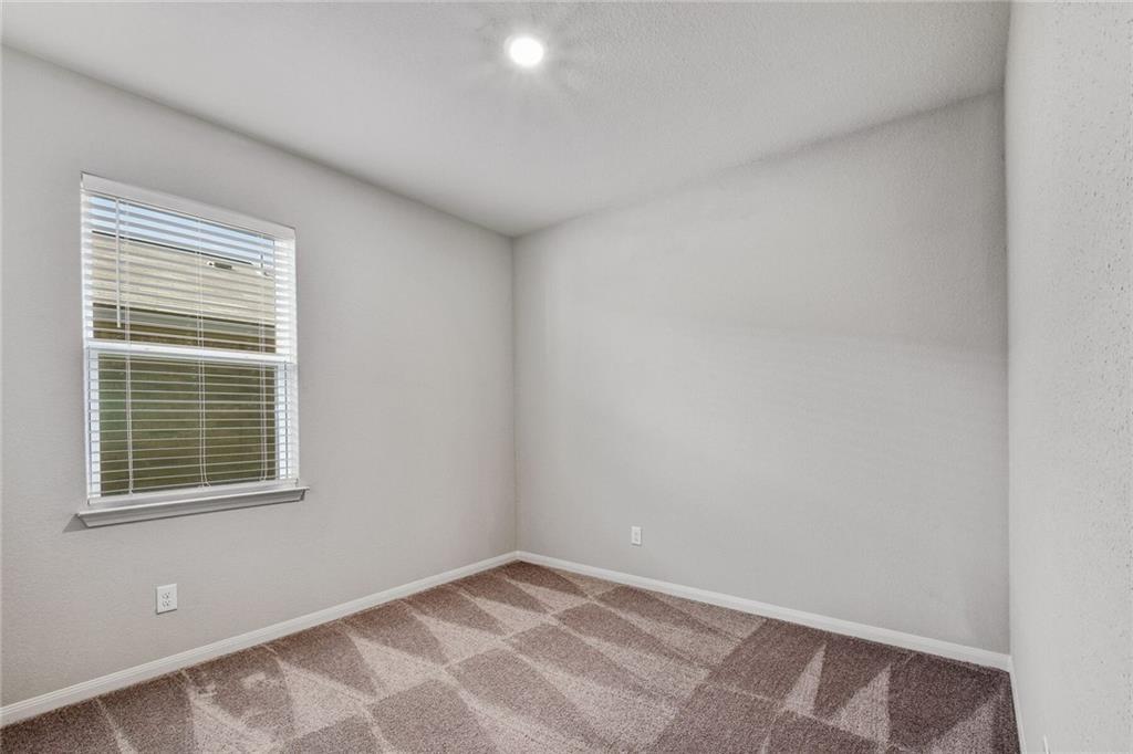 120 Declaration Ln Property Photo 16