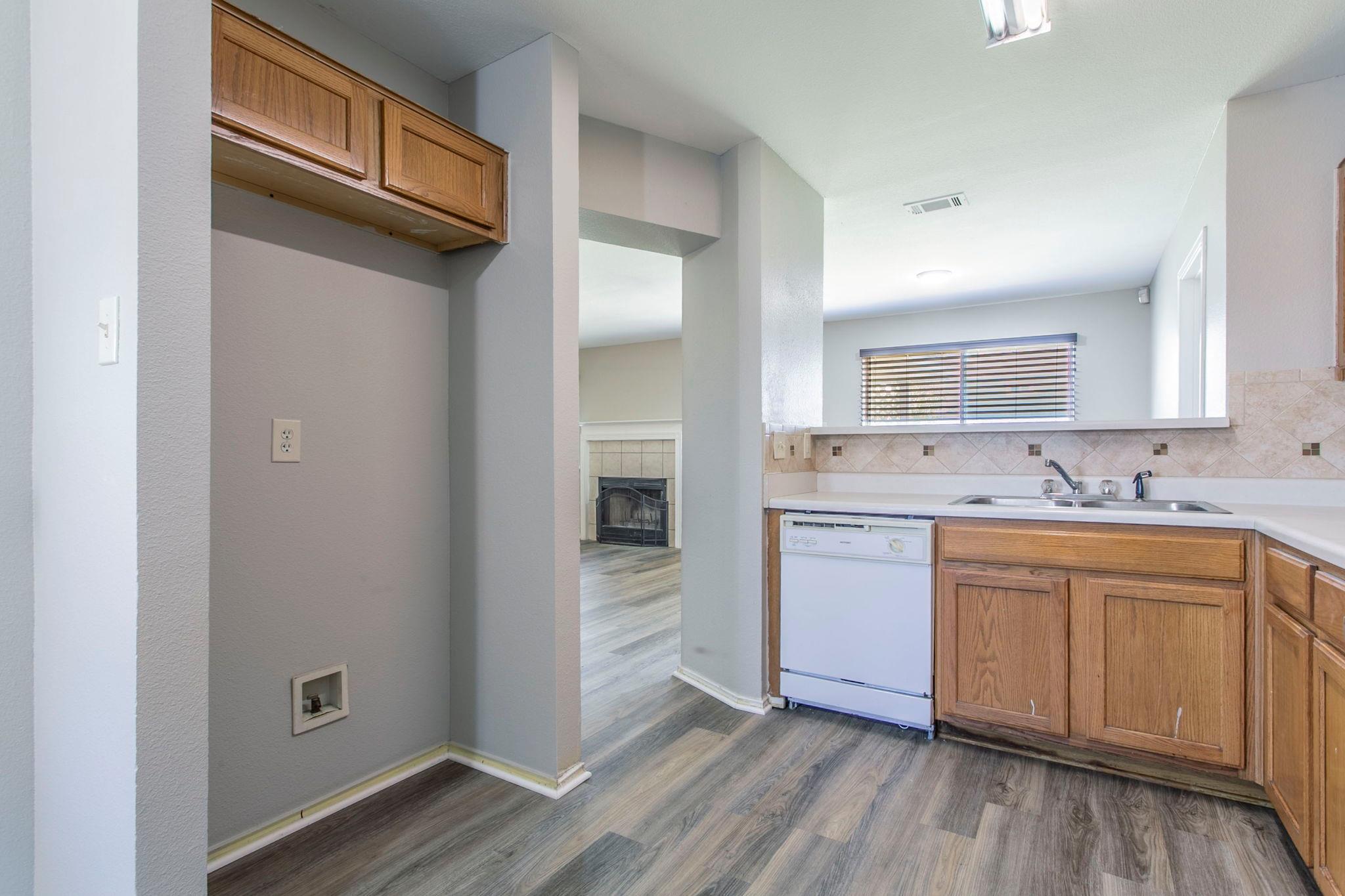 1904 Basalt Dr Property Photo 10