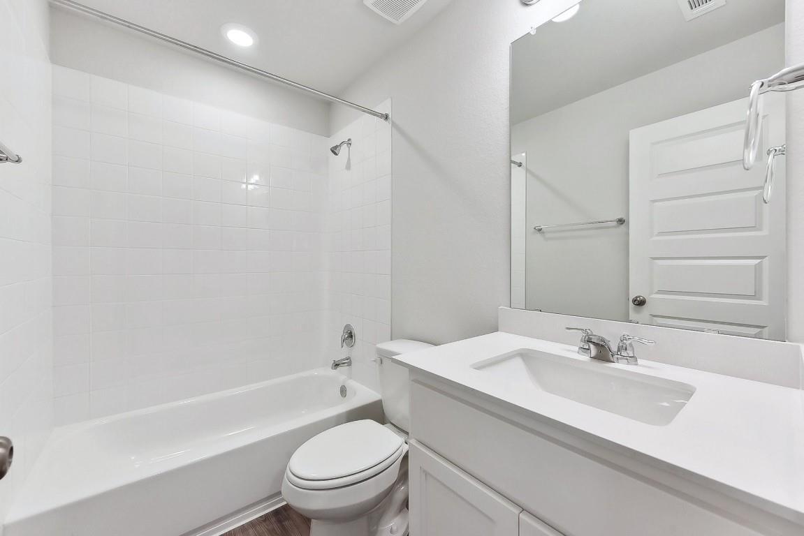 1117 Wild Leaf Way Property Photo 13