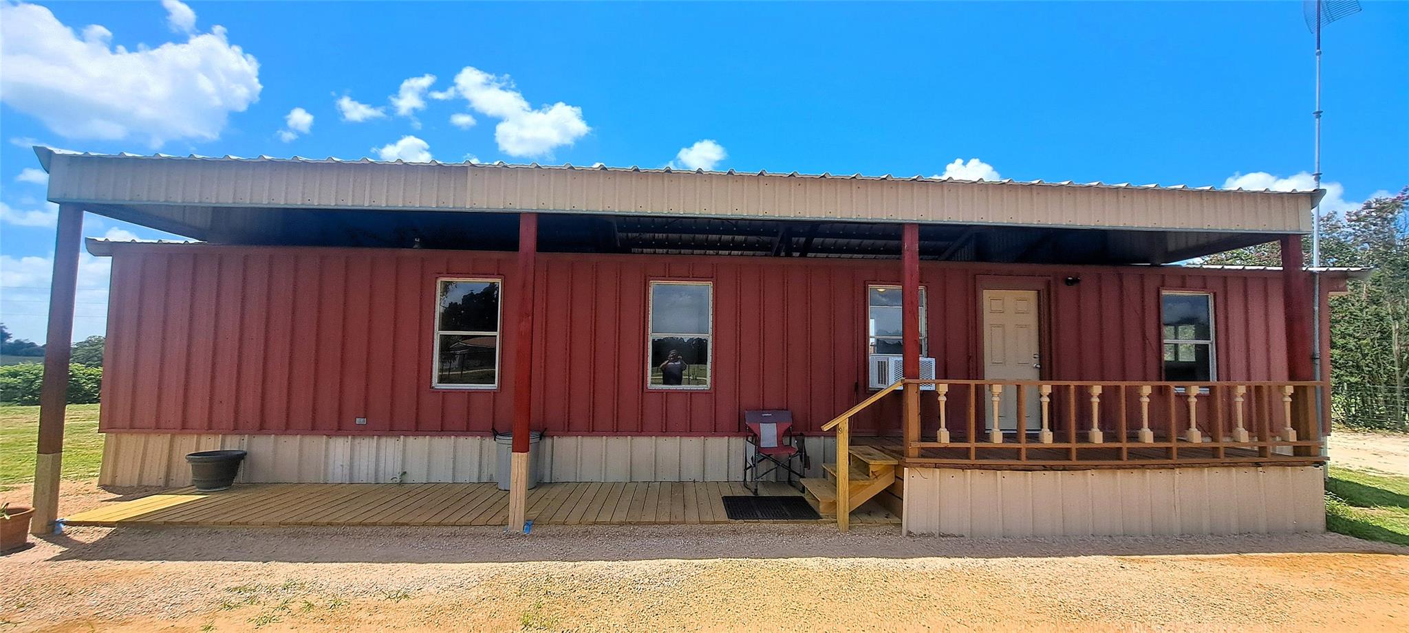 937 Cr 305 Ctr Property Photo 1