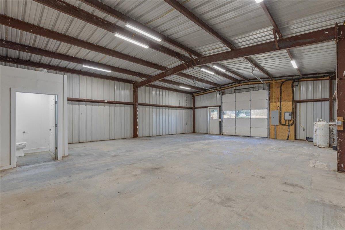 885 State Highway 71 None Property Photo 8
